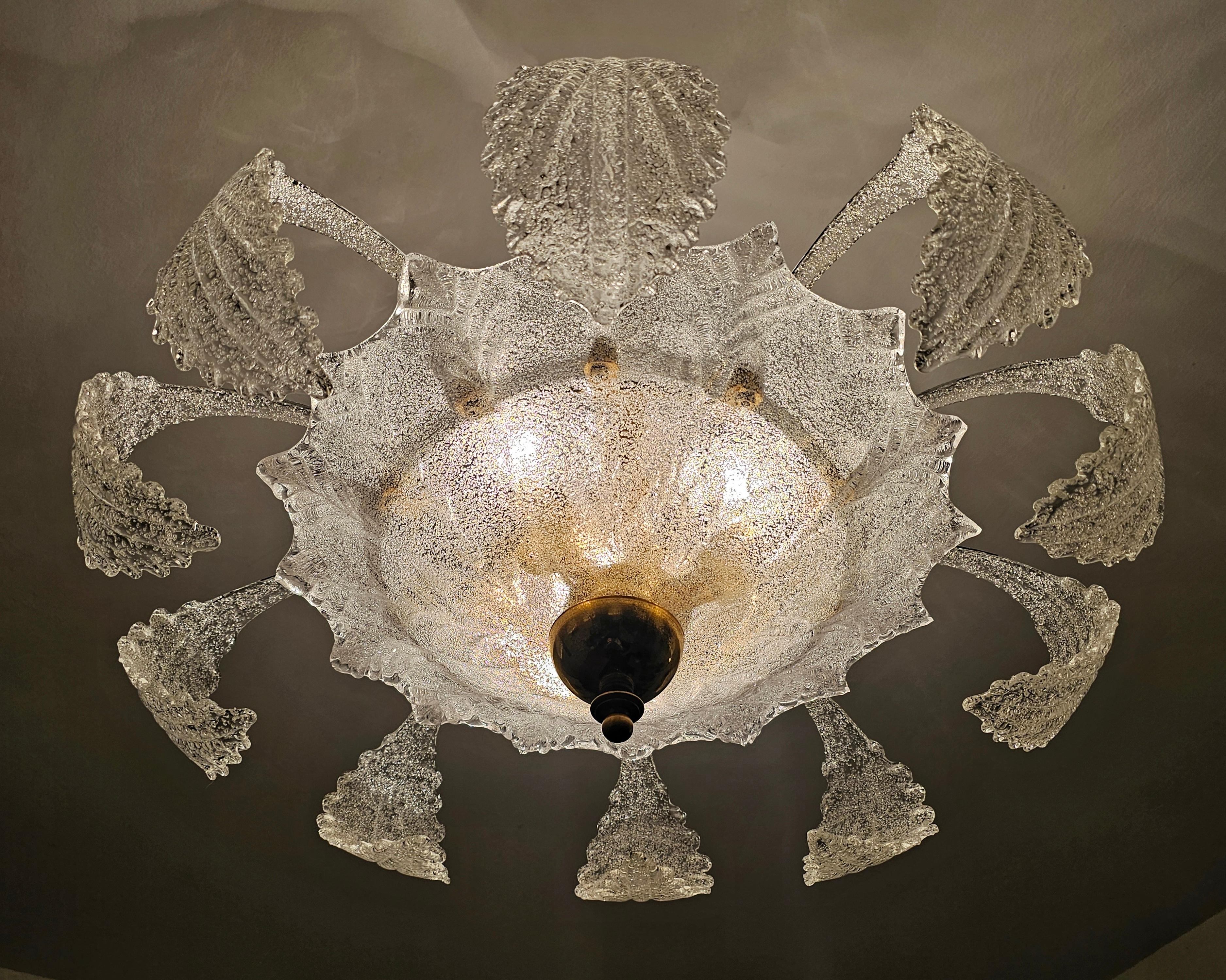 Art Deco Chandelier in style of Barovier & Toso, 10 Murano leaves, Italy 1950s For Sale 8