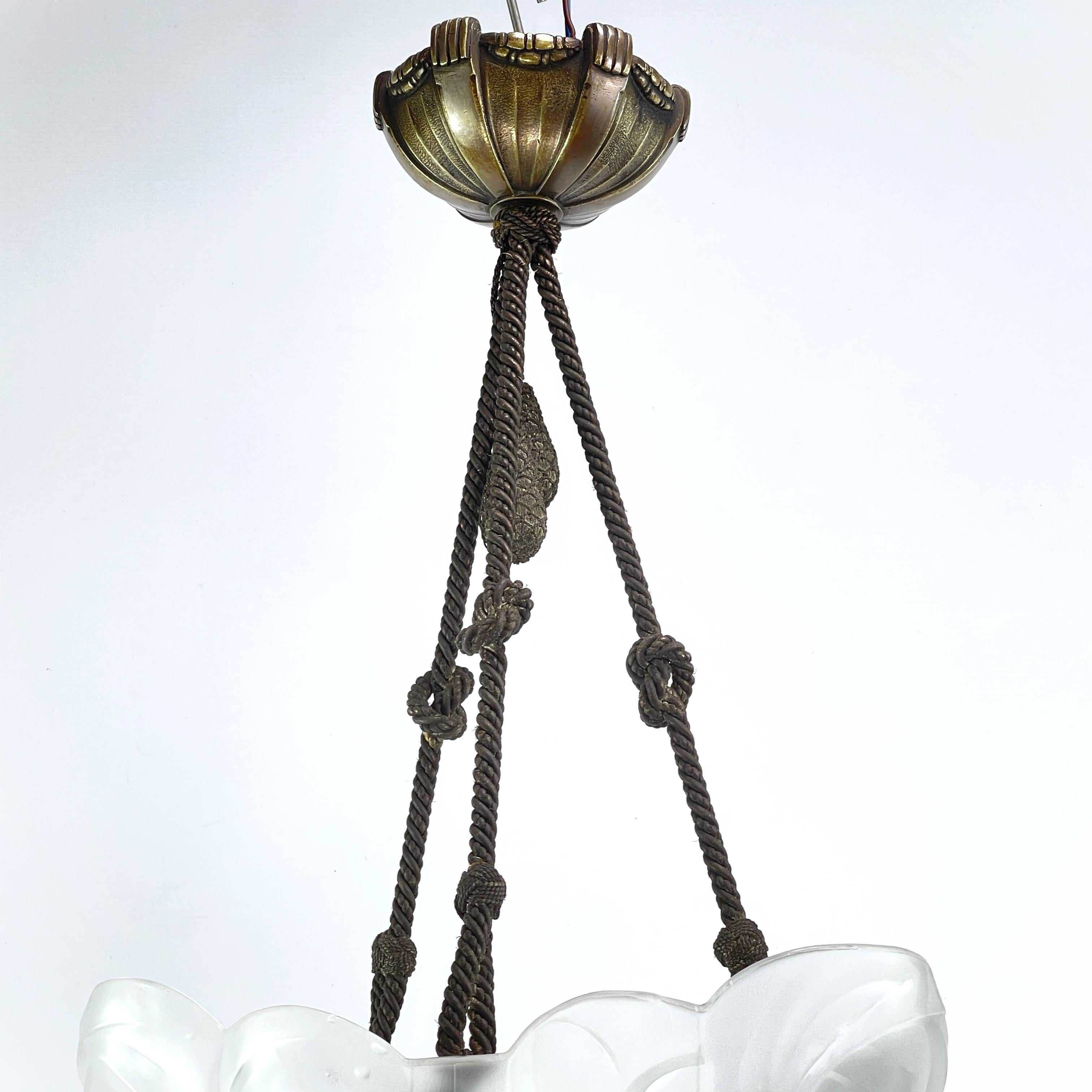 Lampadario Art Déco a sospensione di Dégue, anni '30 In condizioni buone in vendita a Bingen am Rhein, RP