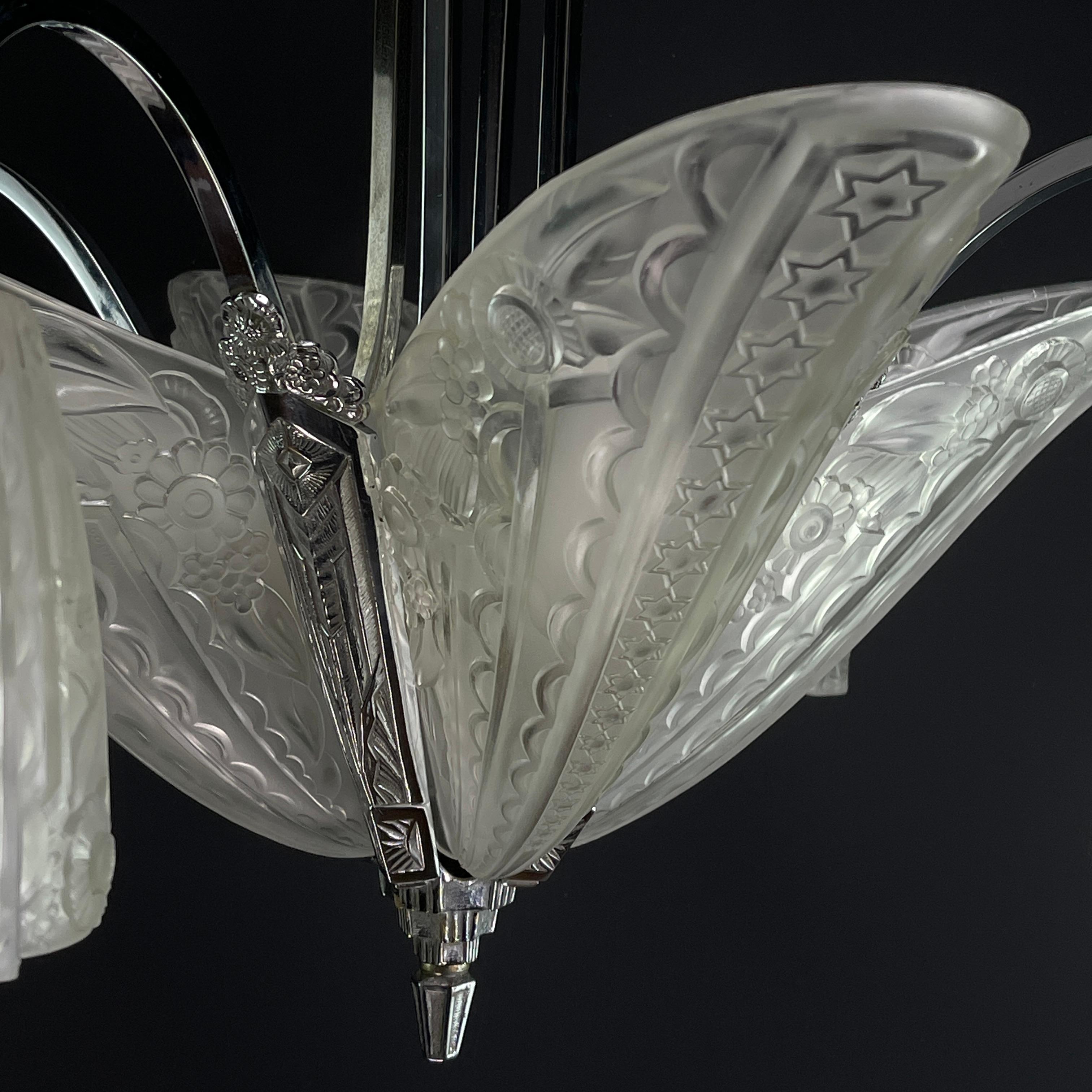 ART DECO Chandelier by Donna Paris, Chrom, 1930s In Good Condition For Sale In Saarburg, RP