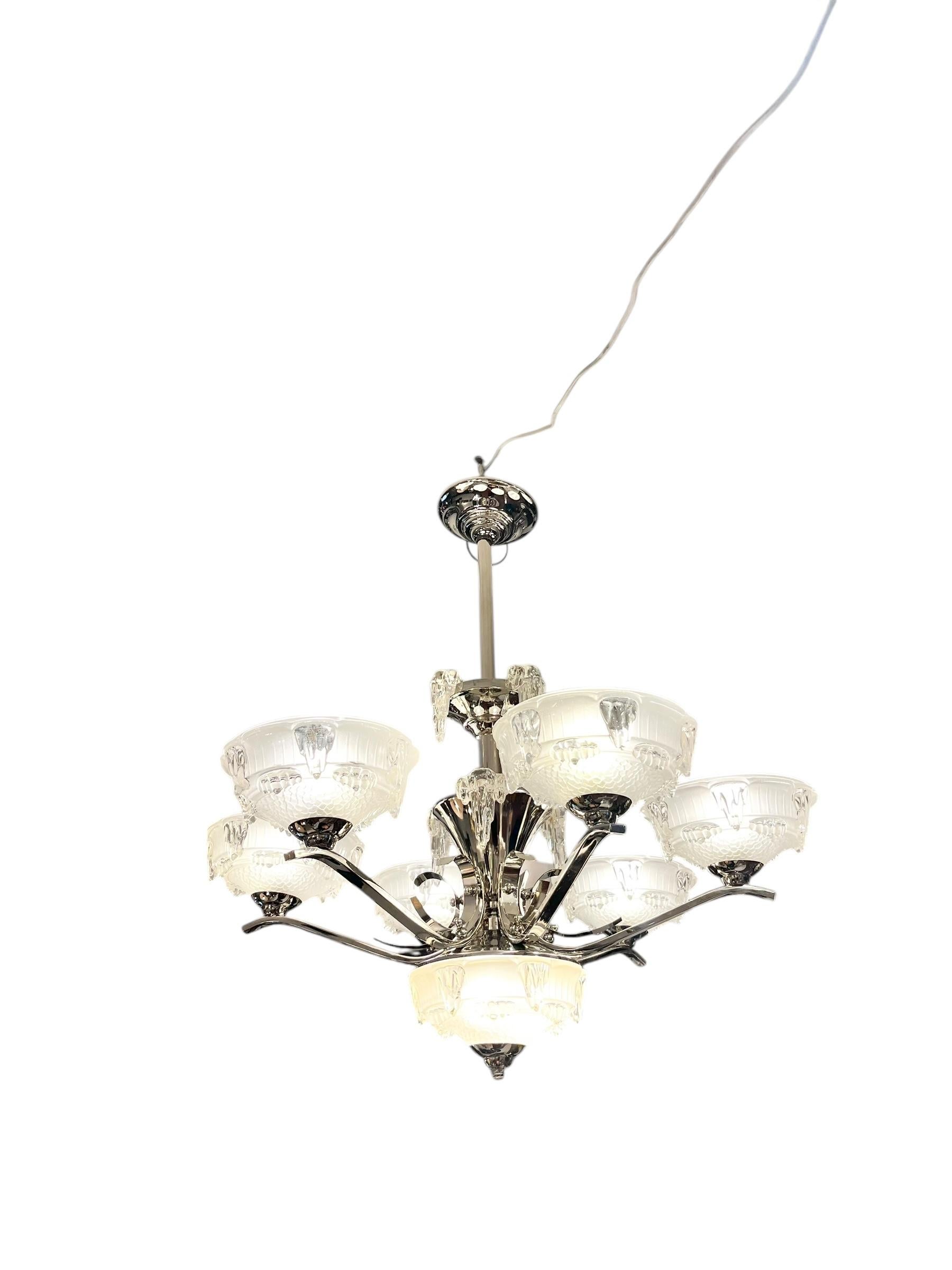 Mid-20th Century Art Deco Chandelier By Ezan