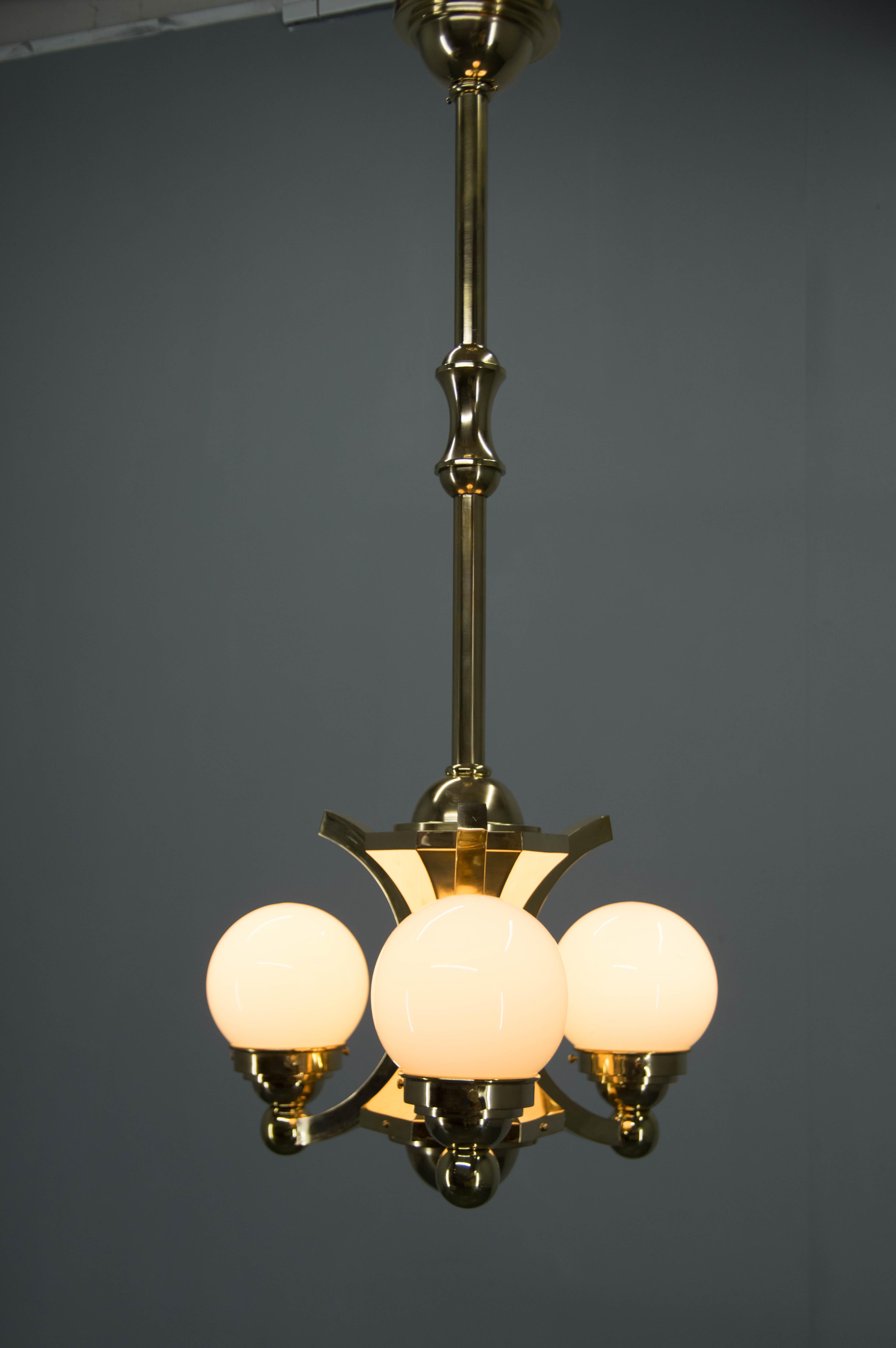 Art-Deco-Kronleuchter von Gocar, 1910er Jahre, restauriert (Frühes 20. Jahrhundert) im Angebot