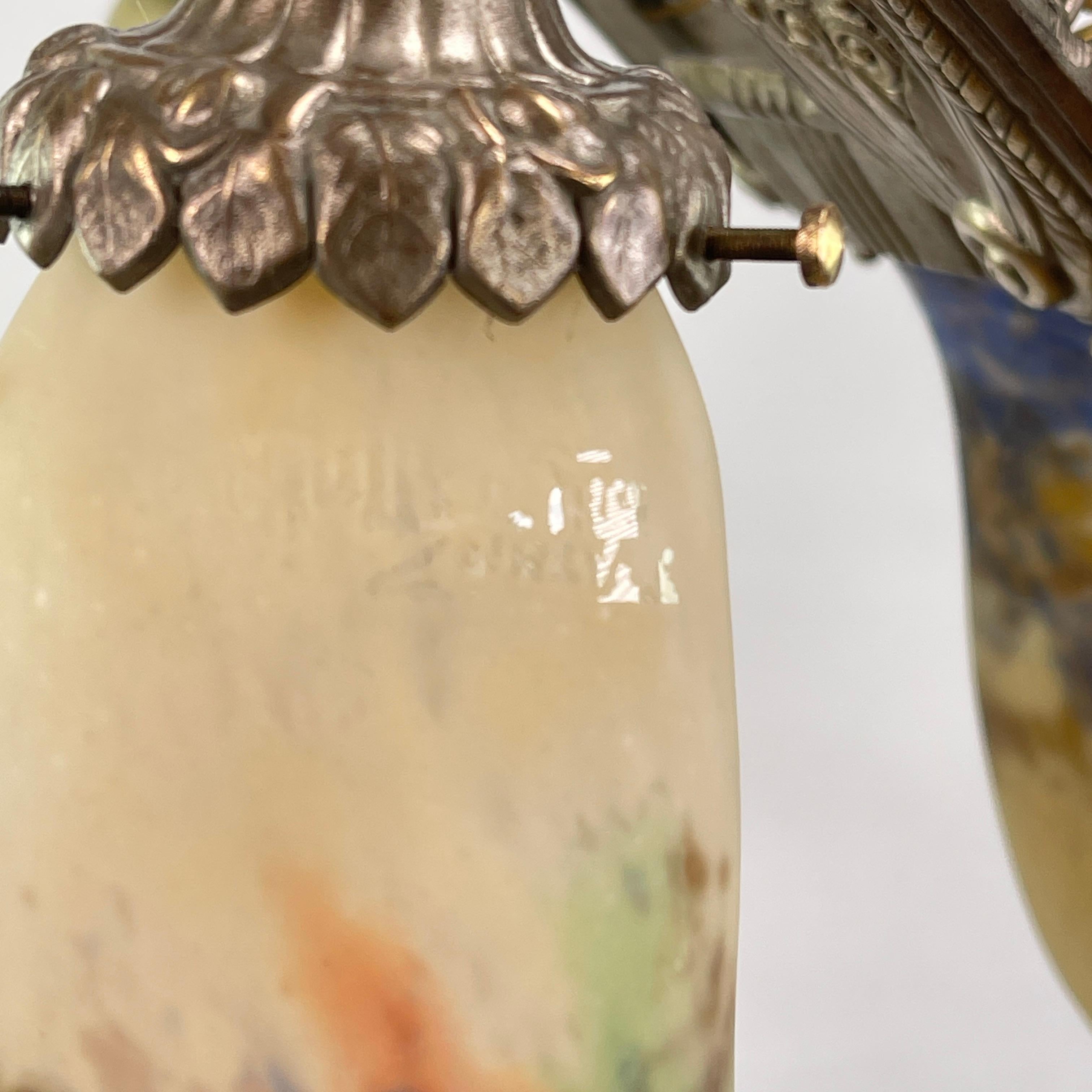 XX secolo Lampadario Art Déco di Muller Freres Luneville Pate de Verre in bronzo, anni '20 in vendita
