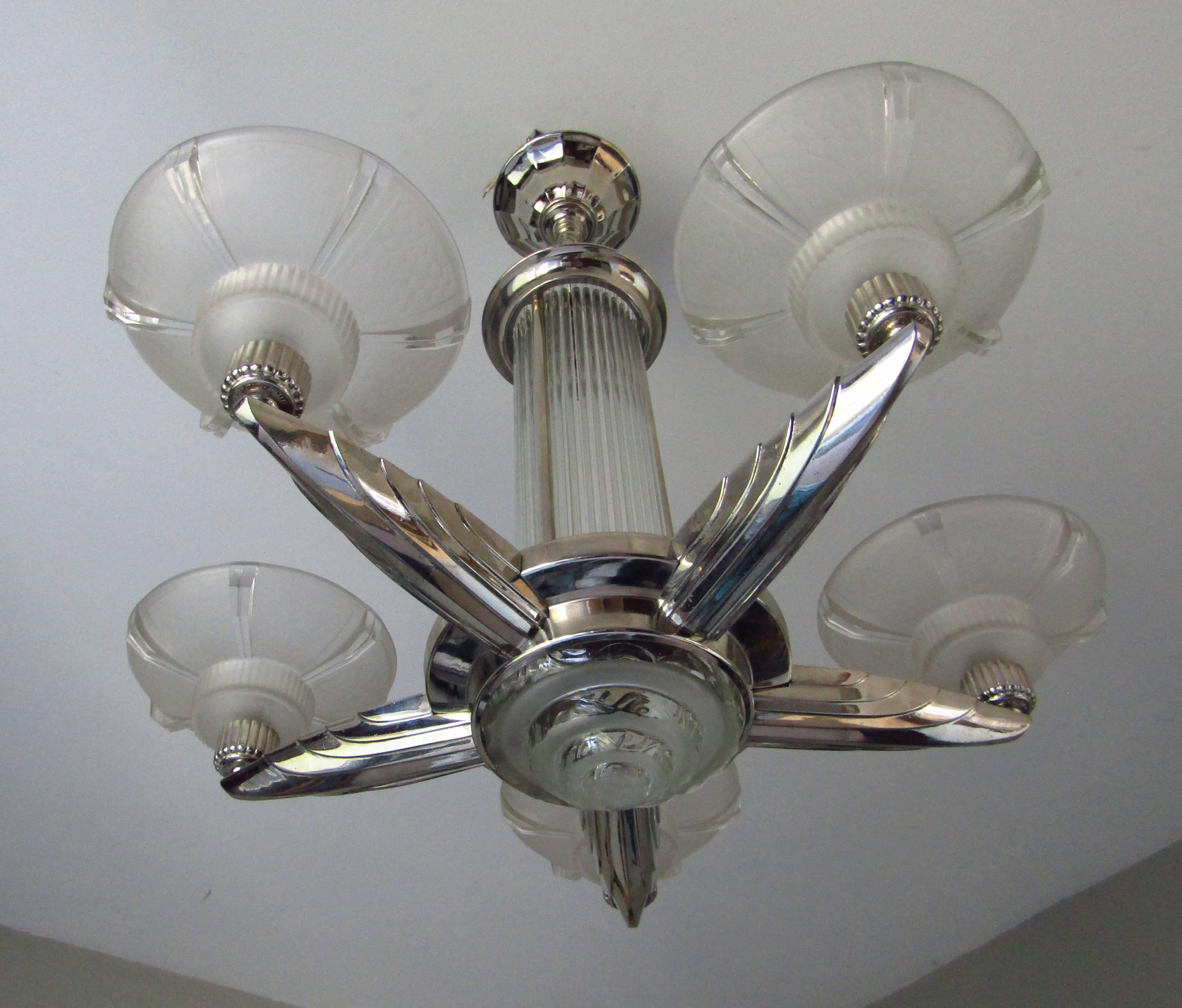 Mid-20th Century Art Deco Chandelier by Petitot, France, 1935, Signed