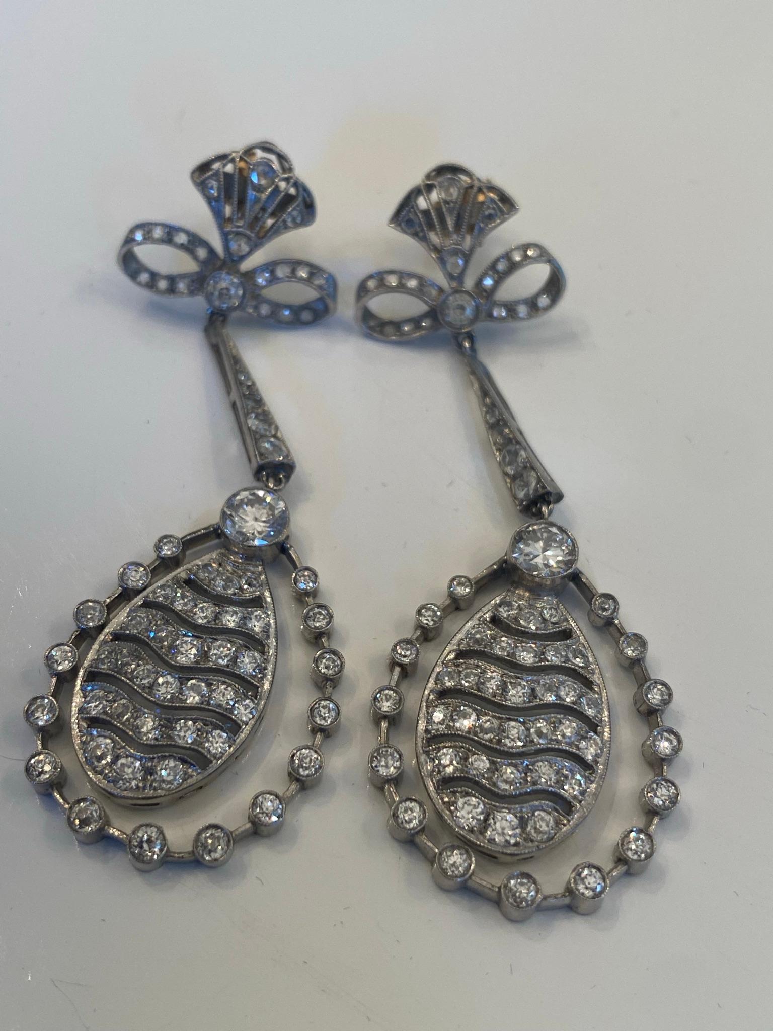 Art Deco Chandelier Diamond Earrings In Good Condition For Sale In Denver, CO