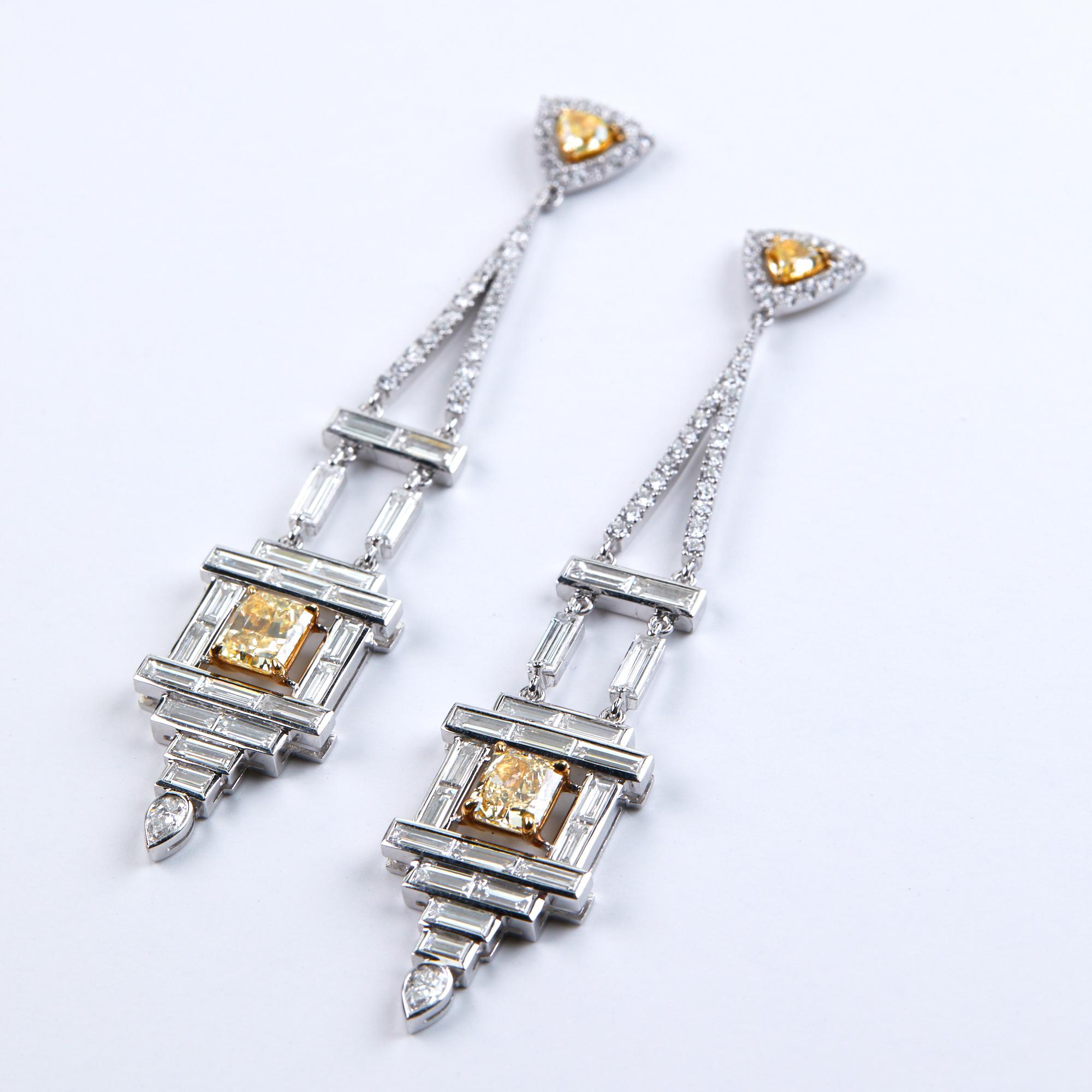 Art Deco Style Chandelier Diamond Earrings White and Yellow Gold For Sale 1