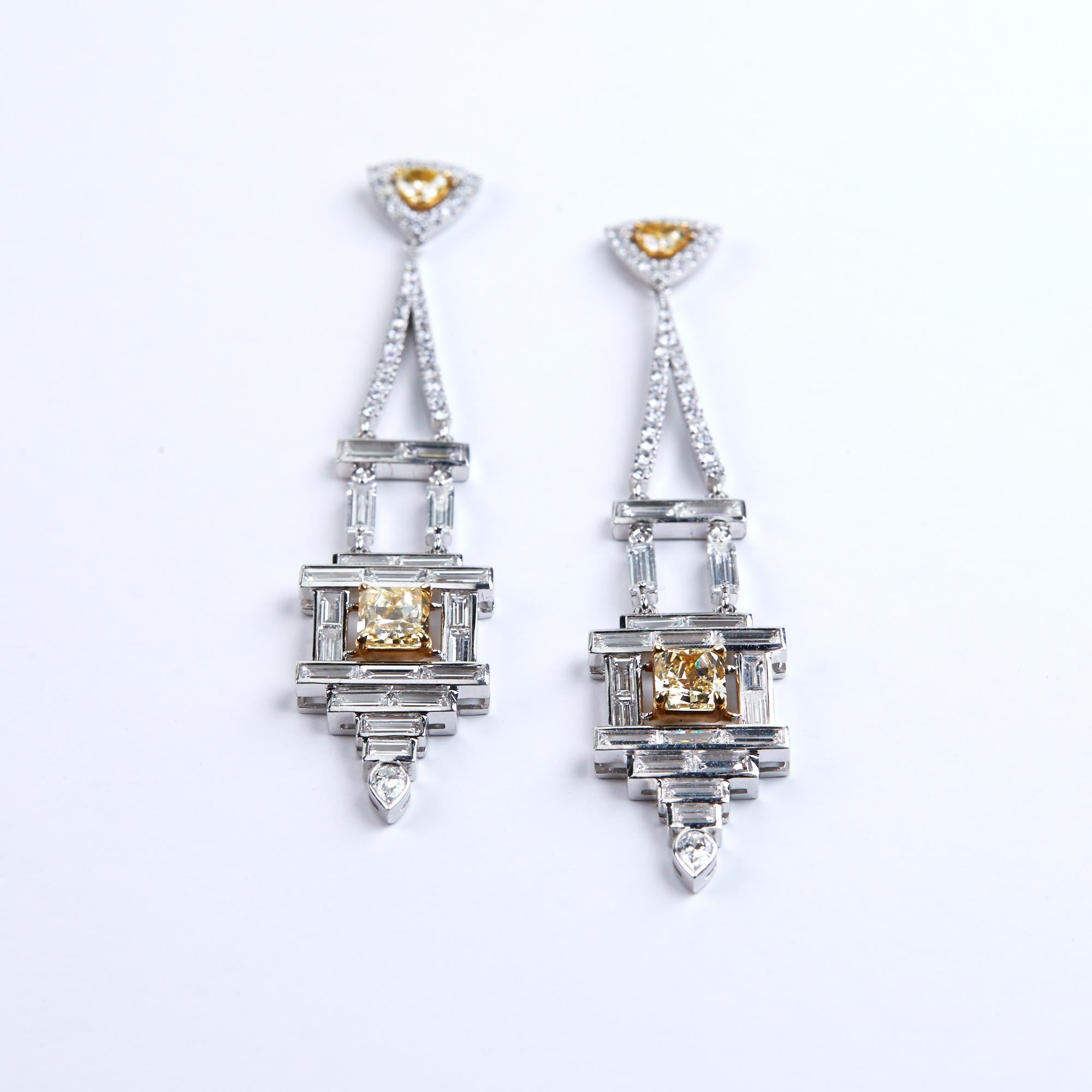 Art Deco Style Chandelier Diamond Earrings White and Yellow Gold For Sale 2