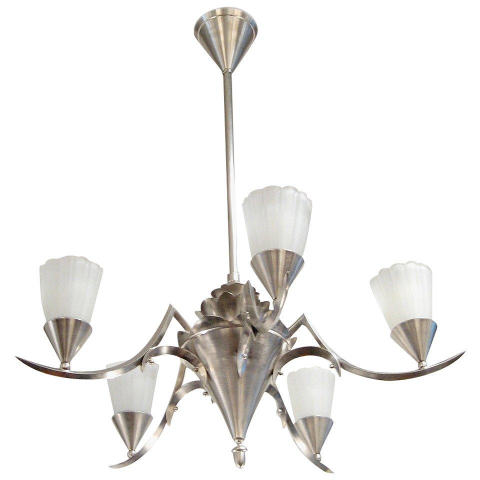 Art Deco Chandelier In Excellent Condition For Sale In New York, NY