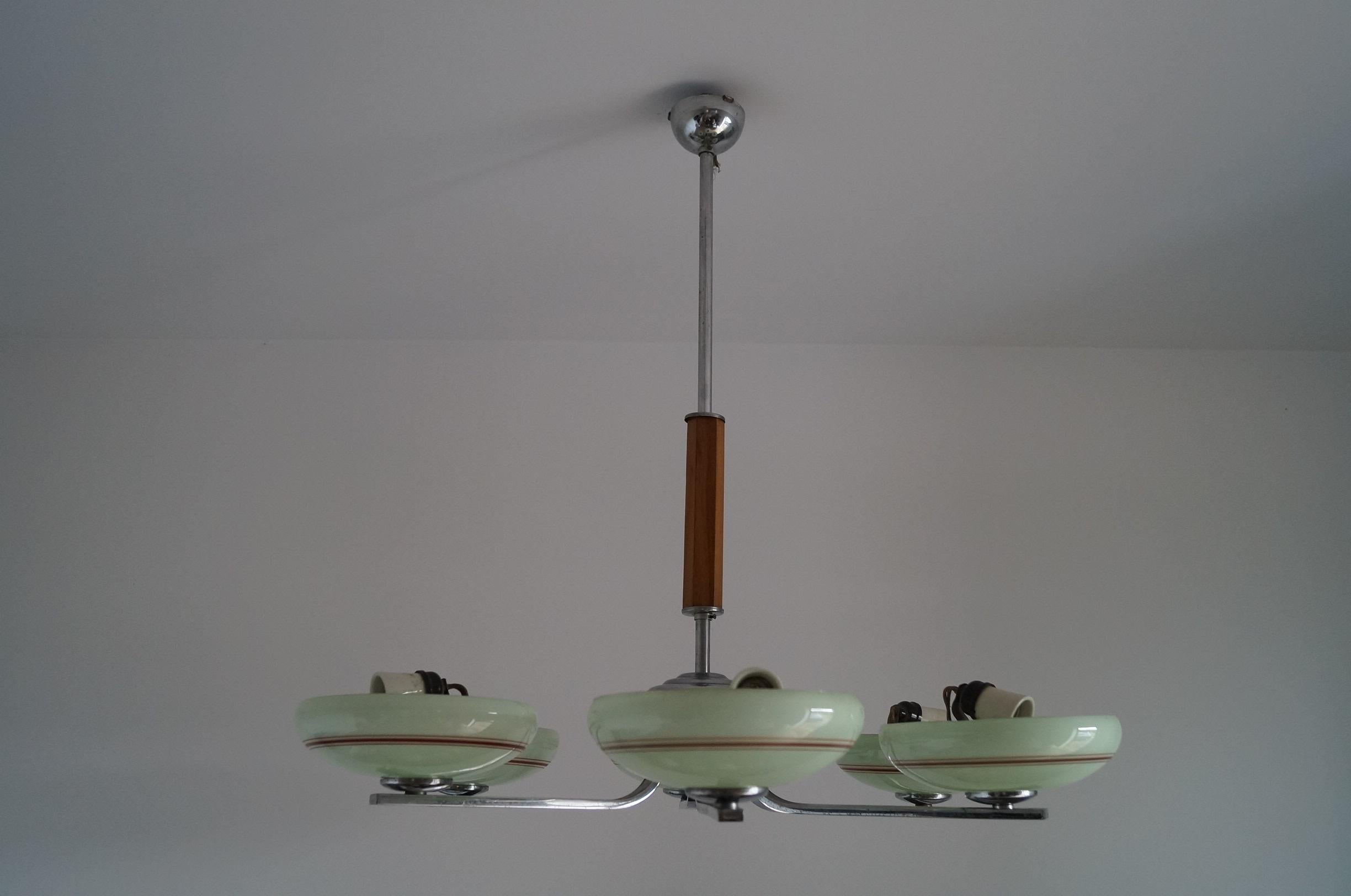 Art Deco Chandelier from 1930 For Sale 4