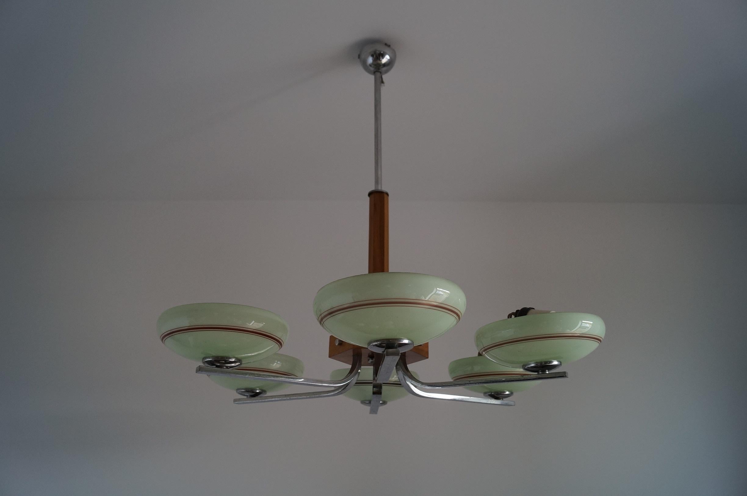 Mid-20th Century Art Deco Chandelier from 1930 For Sale