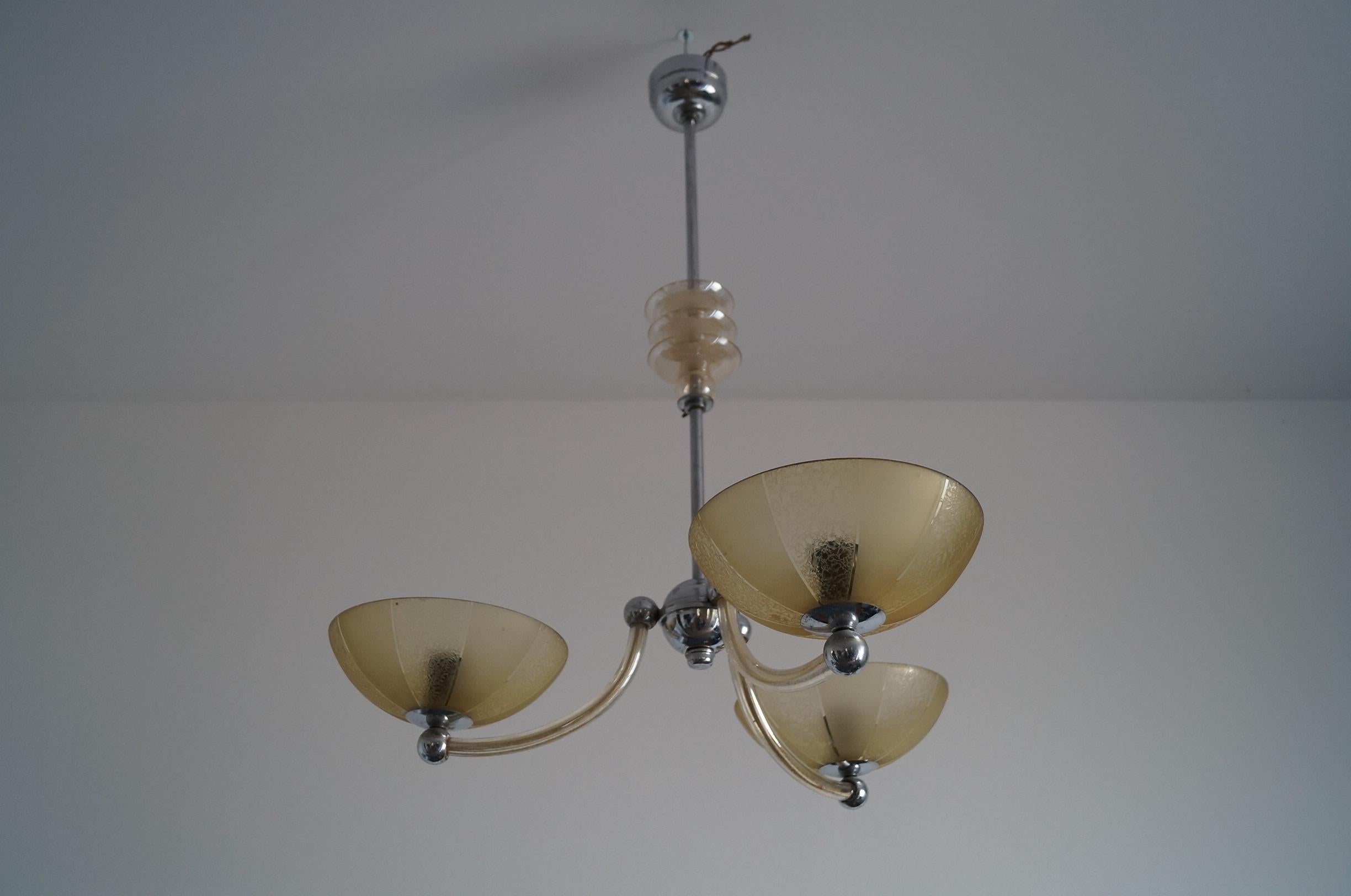 Art Deco Chandelier from 1940, For Sale 5