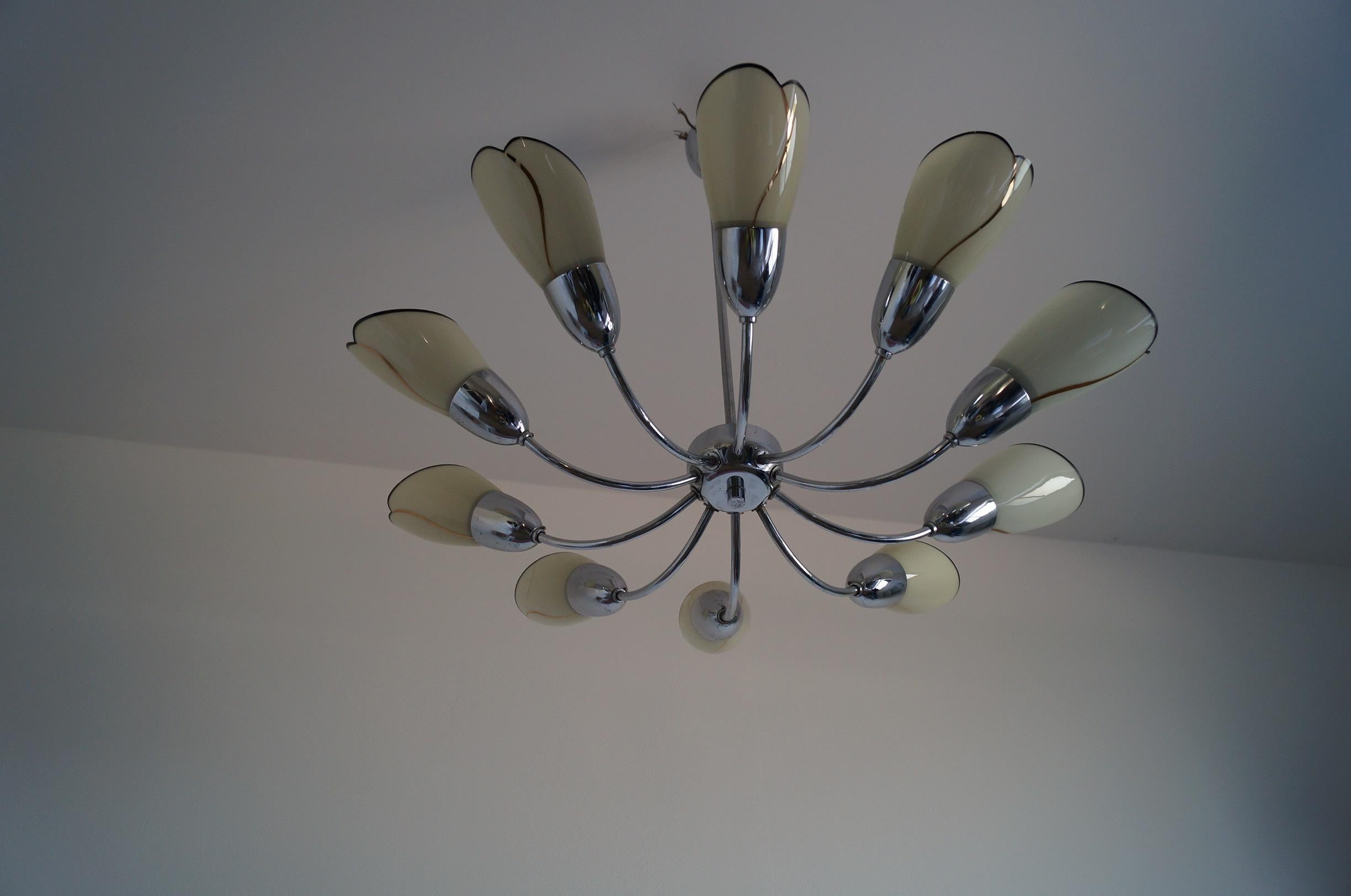 Art Deco Chandelier from 1950 For Sale 2