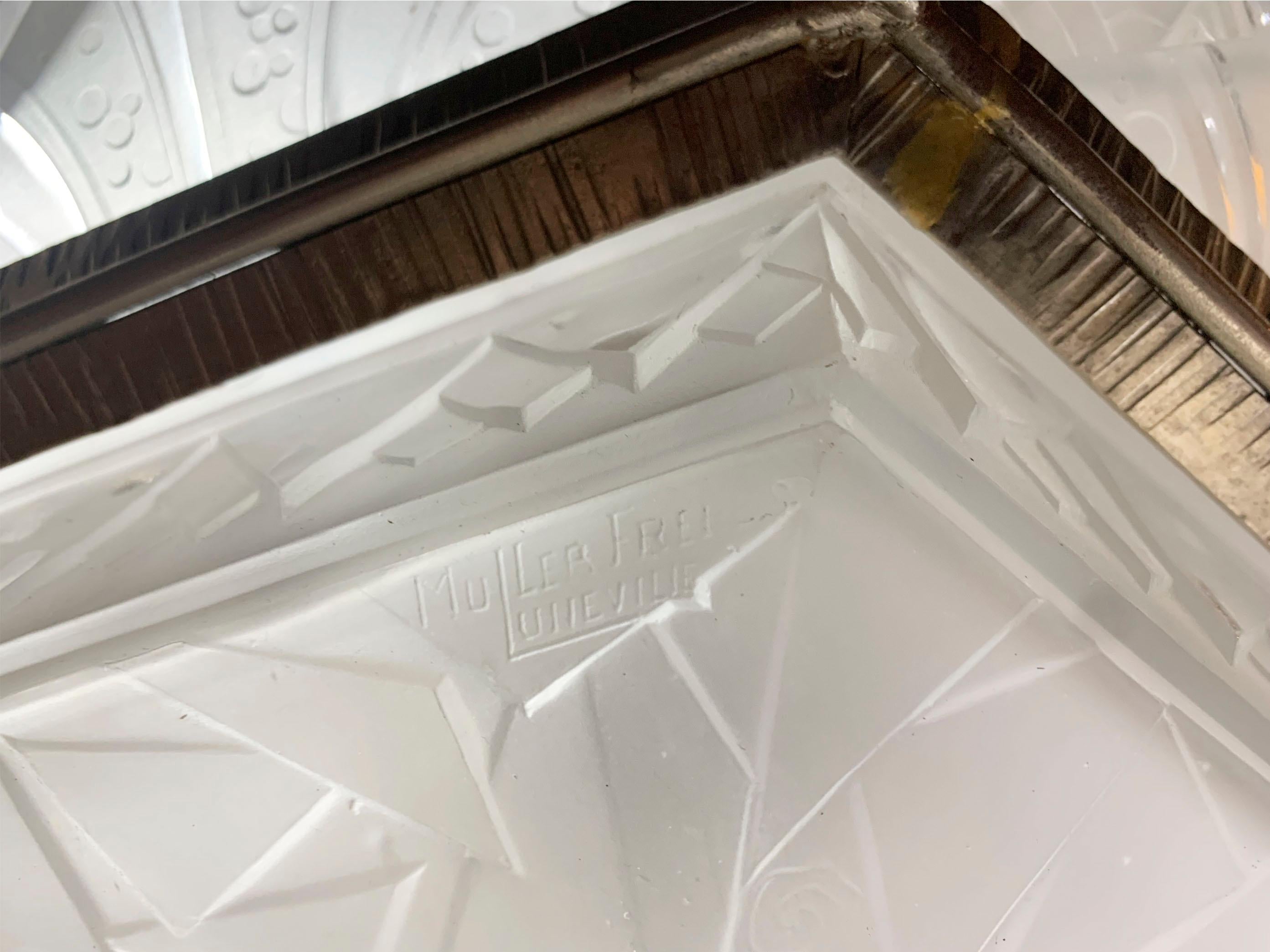 Lustre Art Déco, verres signés I Muller Frères Luneville en vente 3