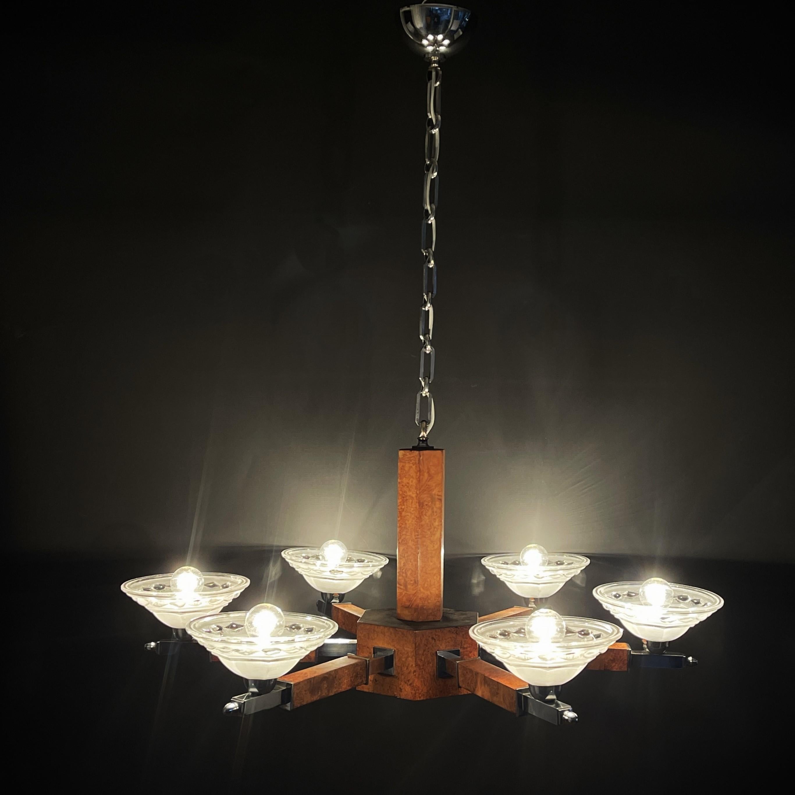 Art déco-Kronleuchter, Hängeleuchte, Deckenleuchte, Holz-Chromlampe, 1930er Jahre im Angebot 4