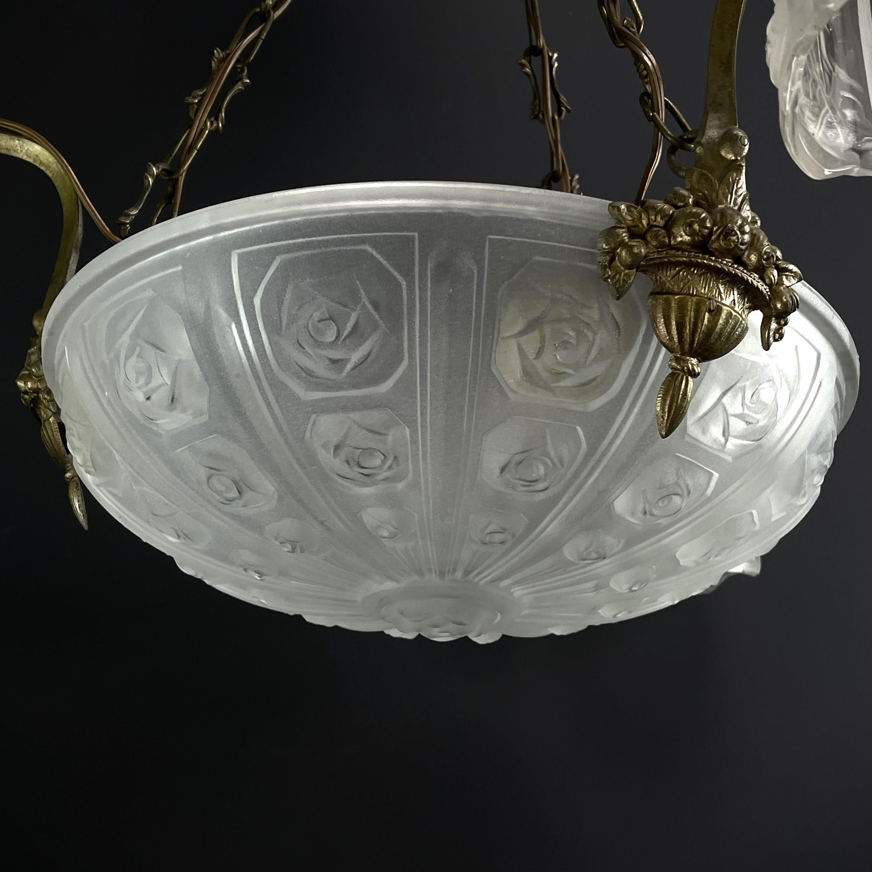 Metal Art Deco Chandelier Hanging Lamp with rose décor, 1930s For Sale