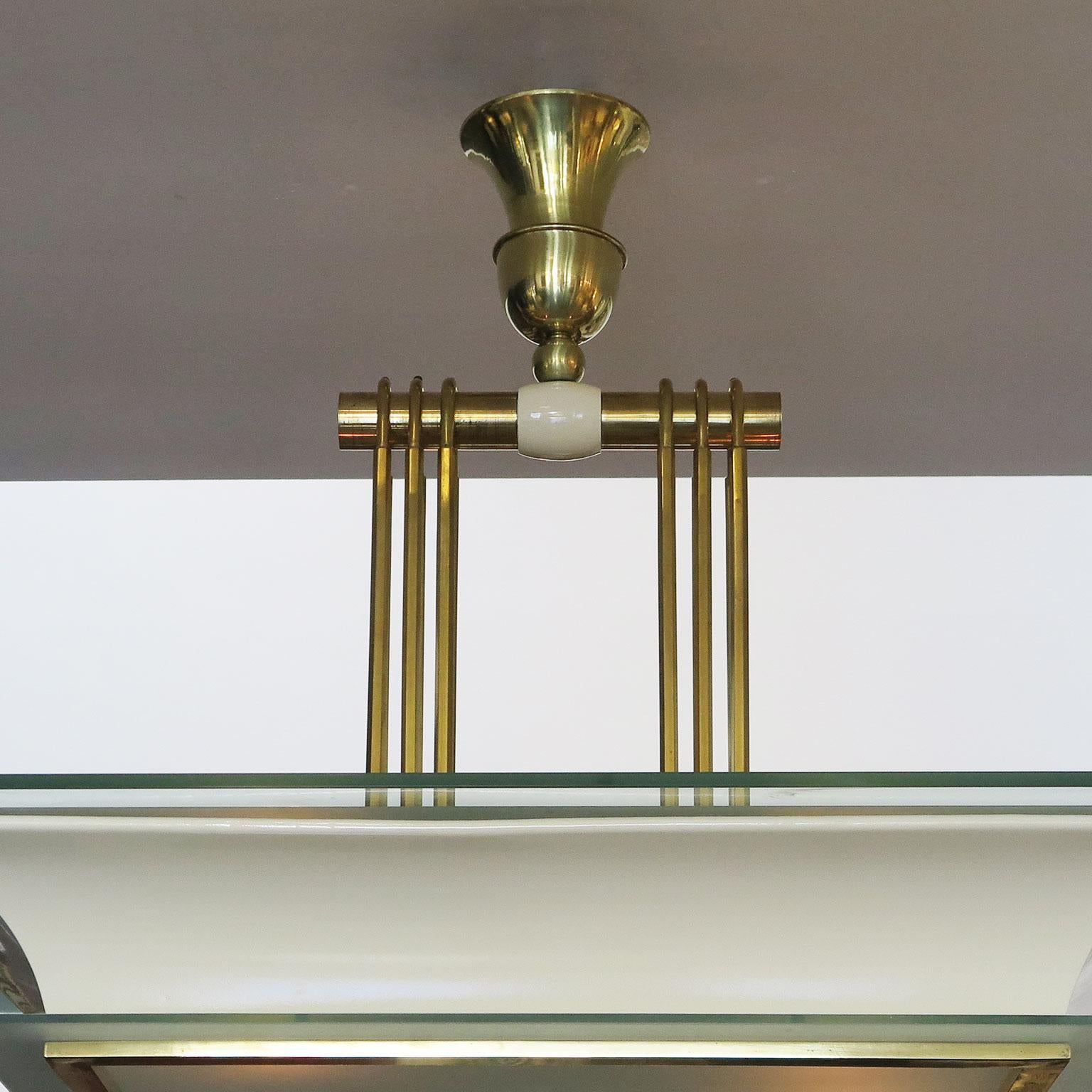 20th Century Art Deco Chandelier in Cream Lacquer and Glass with Brass Details