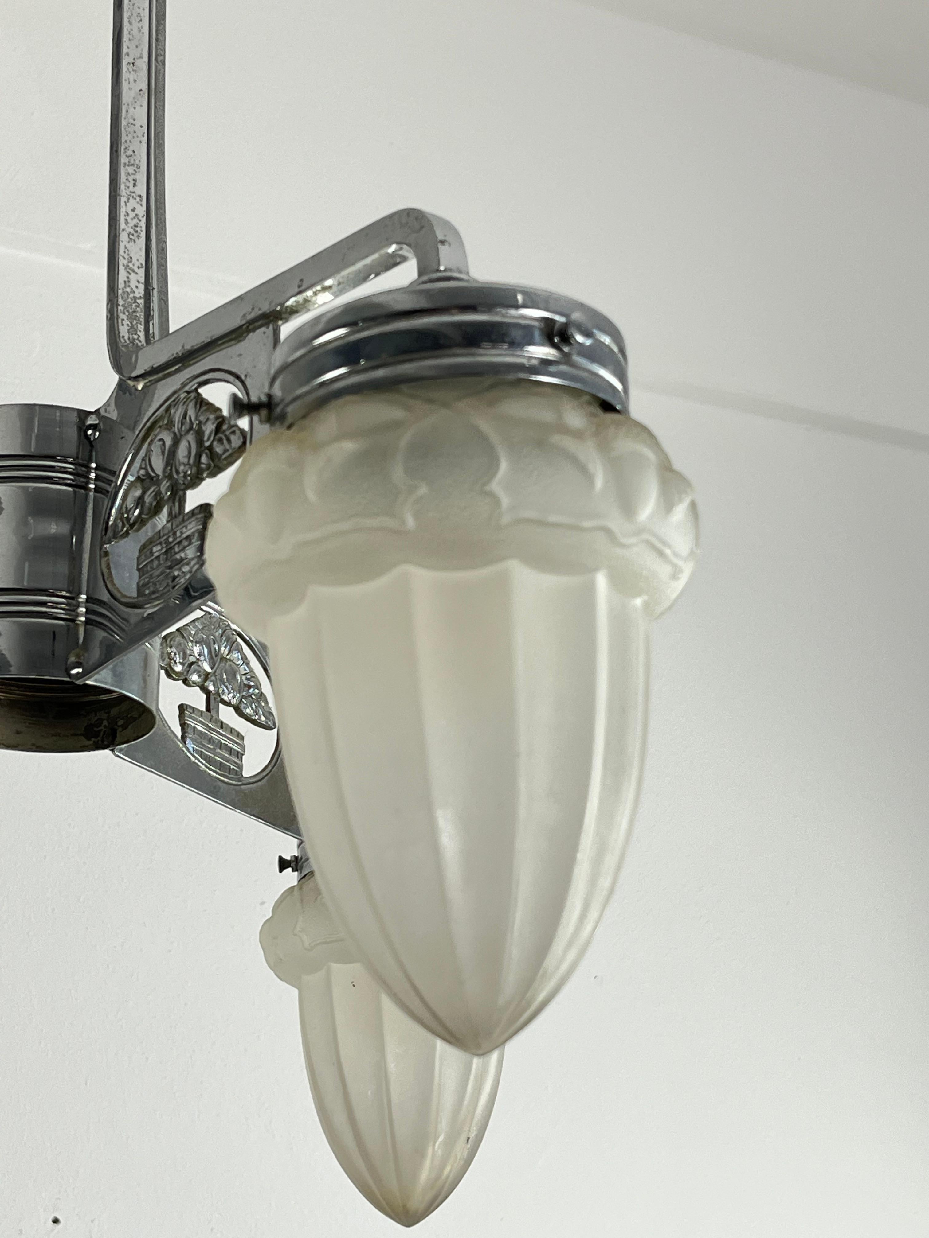 Art Deco Chandelier In Nickel-plated Bronze Attributed To P. Maynadier 1930s In Good Condition For Sale In Palermo, IT