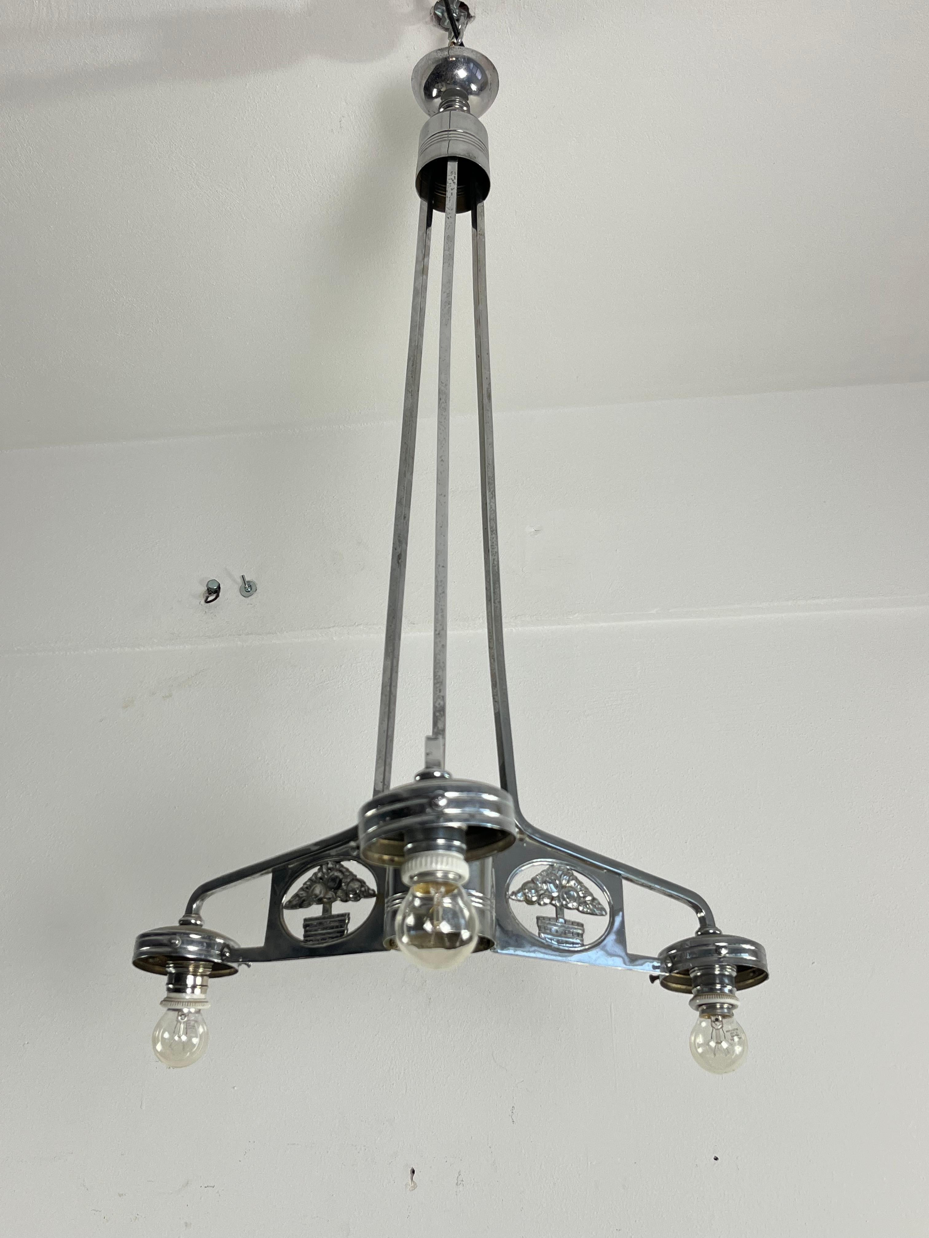 Art Deco Chandelier In Nickel-plated Bronze Attributed To P. Maynadier 1930s For Sale 1