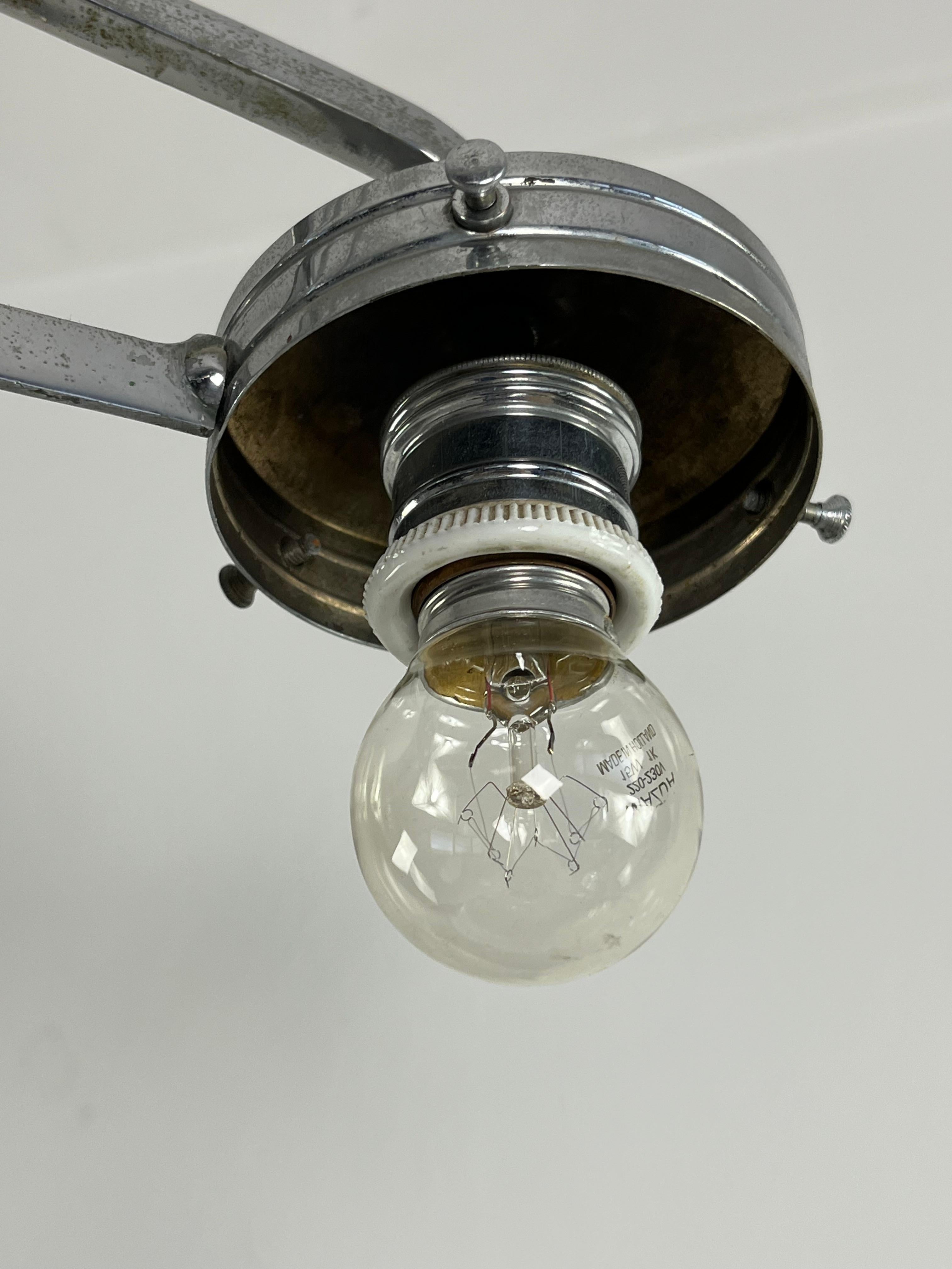 Art Deco Chandelier In Nickel-plated Bronze Attributed To P. Maynadier 1930s For Sale 2
