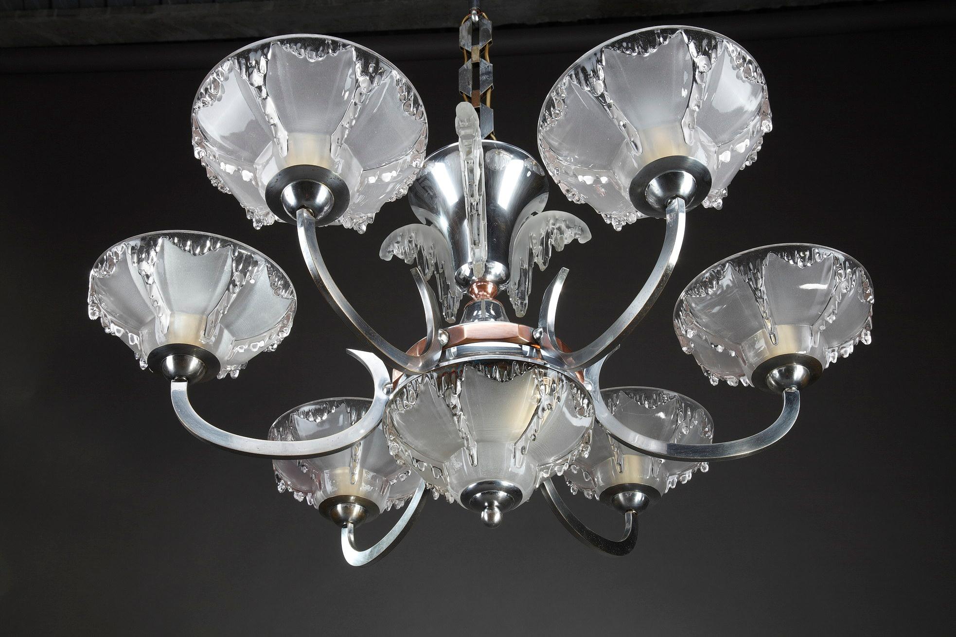 Mid-20th Century Art Deco Chandelier in Nickel-Plated Metal and Copper For Sale
