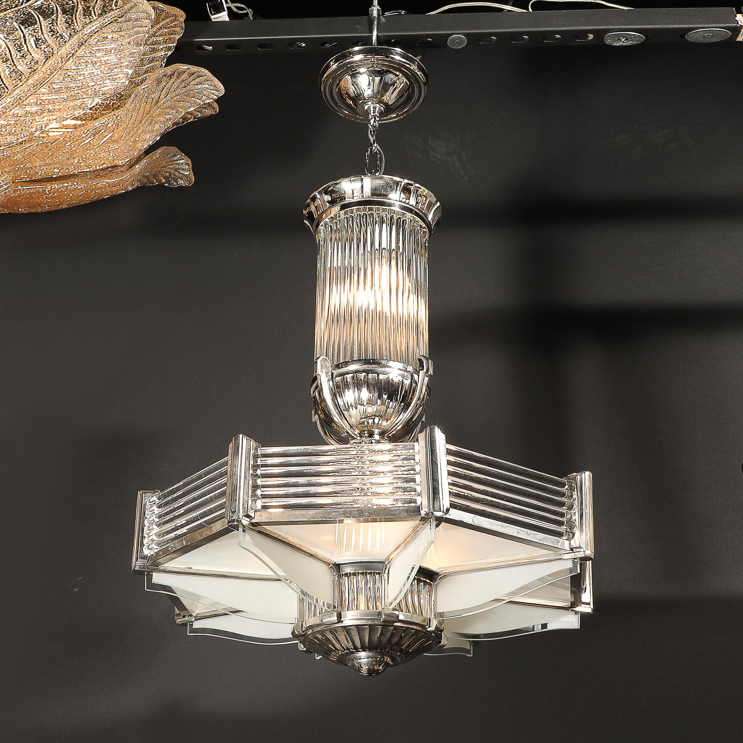 Lampadario Art Deco in nichel satinato e aste in vetro trasparente di Atelier Petitot in vendita 11