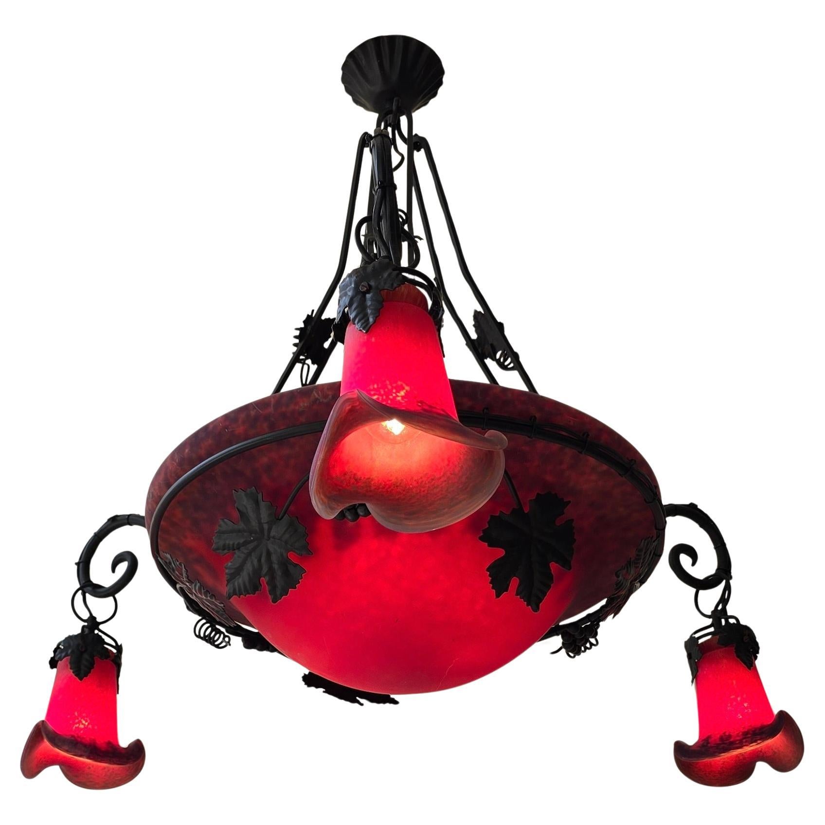 XX secolo Lampadario Art Déco nello stile di Müller Frères in vendita