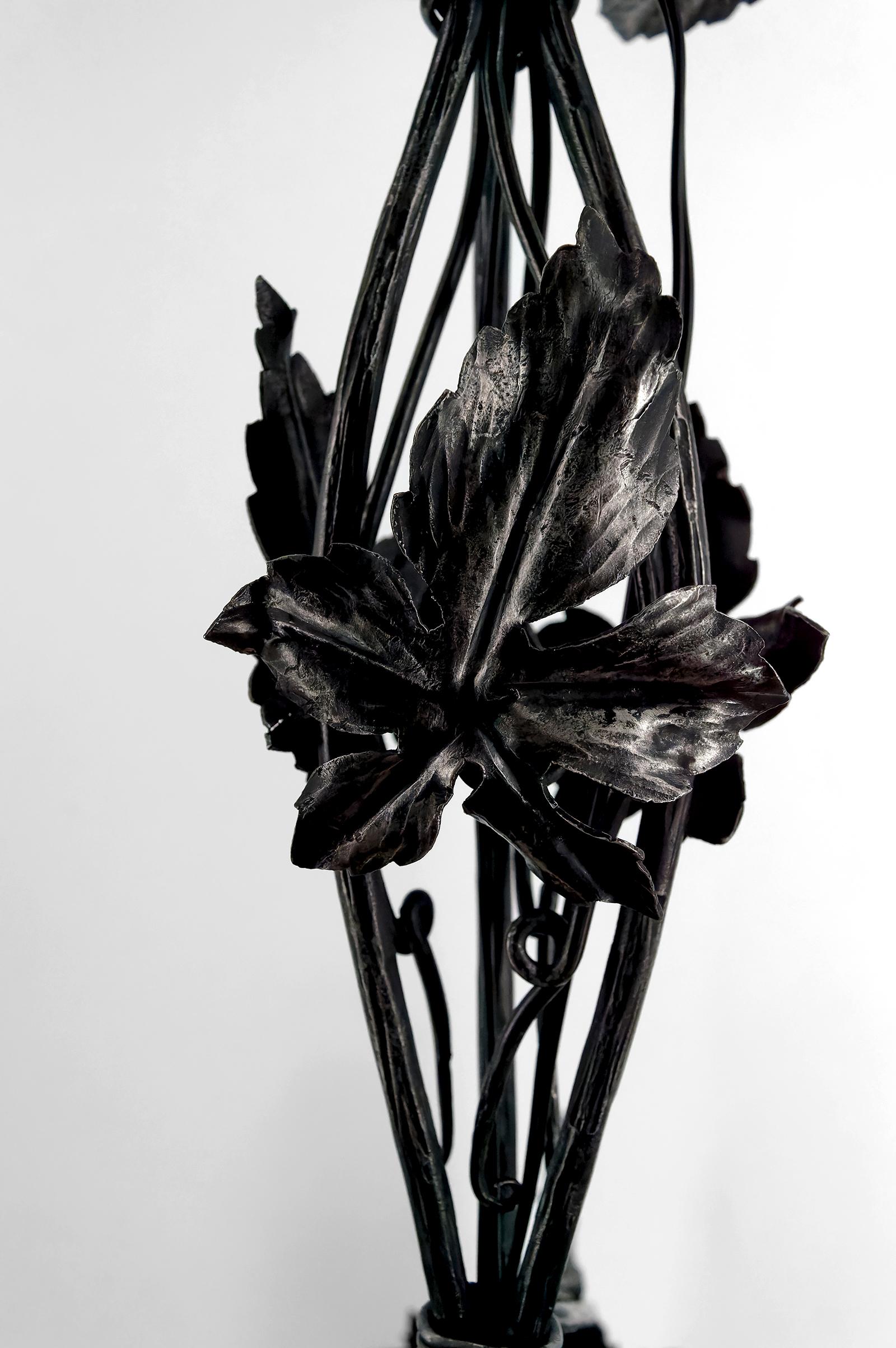 Art Deco Chandelier in Wrought Iron and Blown Glass, Muller Frères, France, 1920 For Sale 10