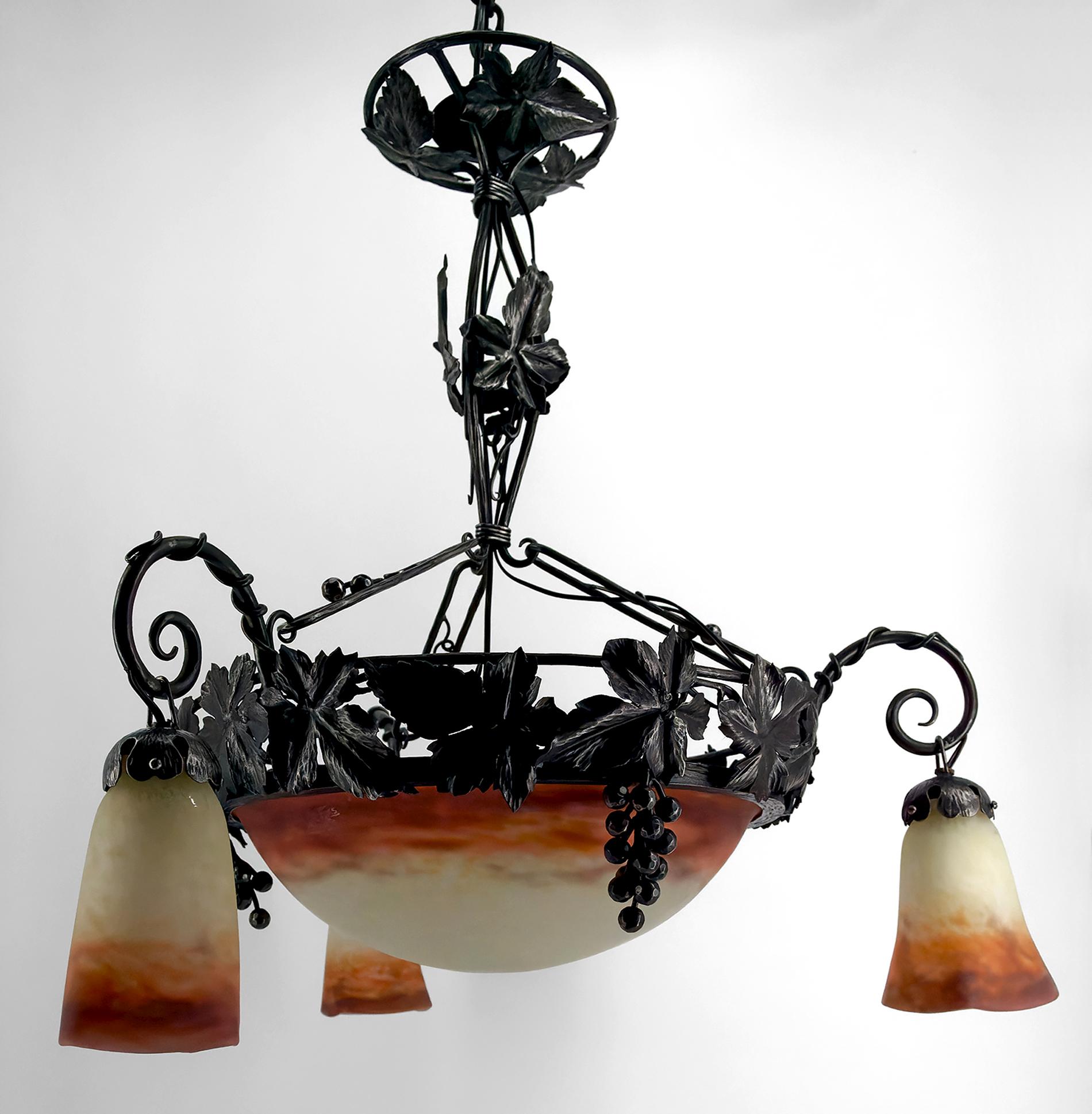 French Art Deco Chandelier in Wrought Iron and Blown Glass, Muller Frères, France, 1920 For Sale