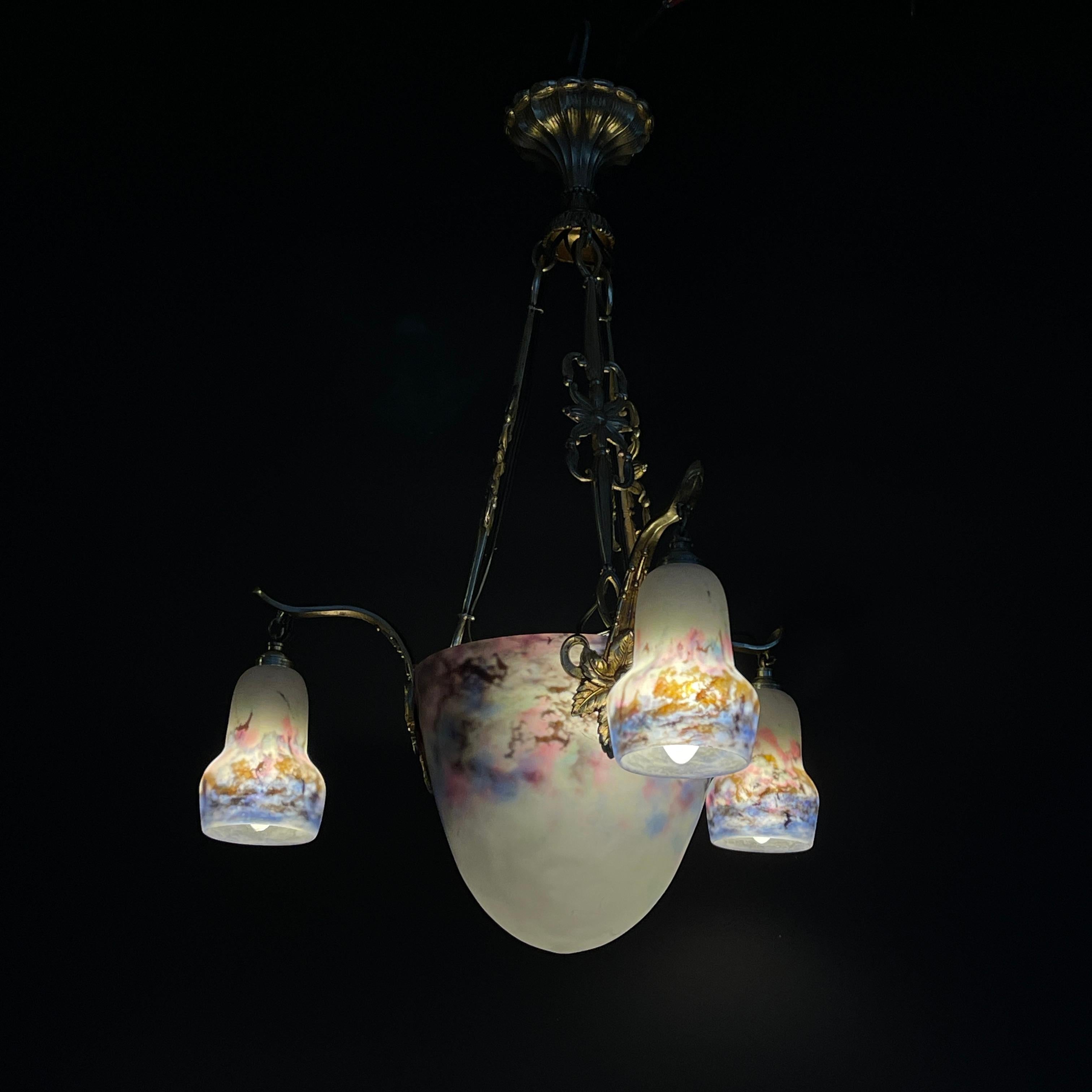 ART DECO chandelier pate de verre by Muller Fres & Bronze by Petitot, 1930s For Sale 3