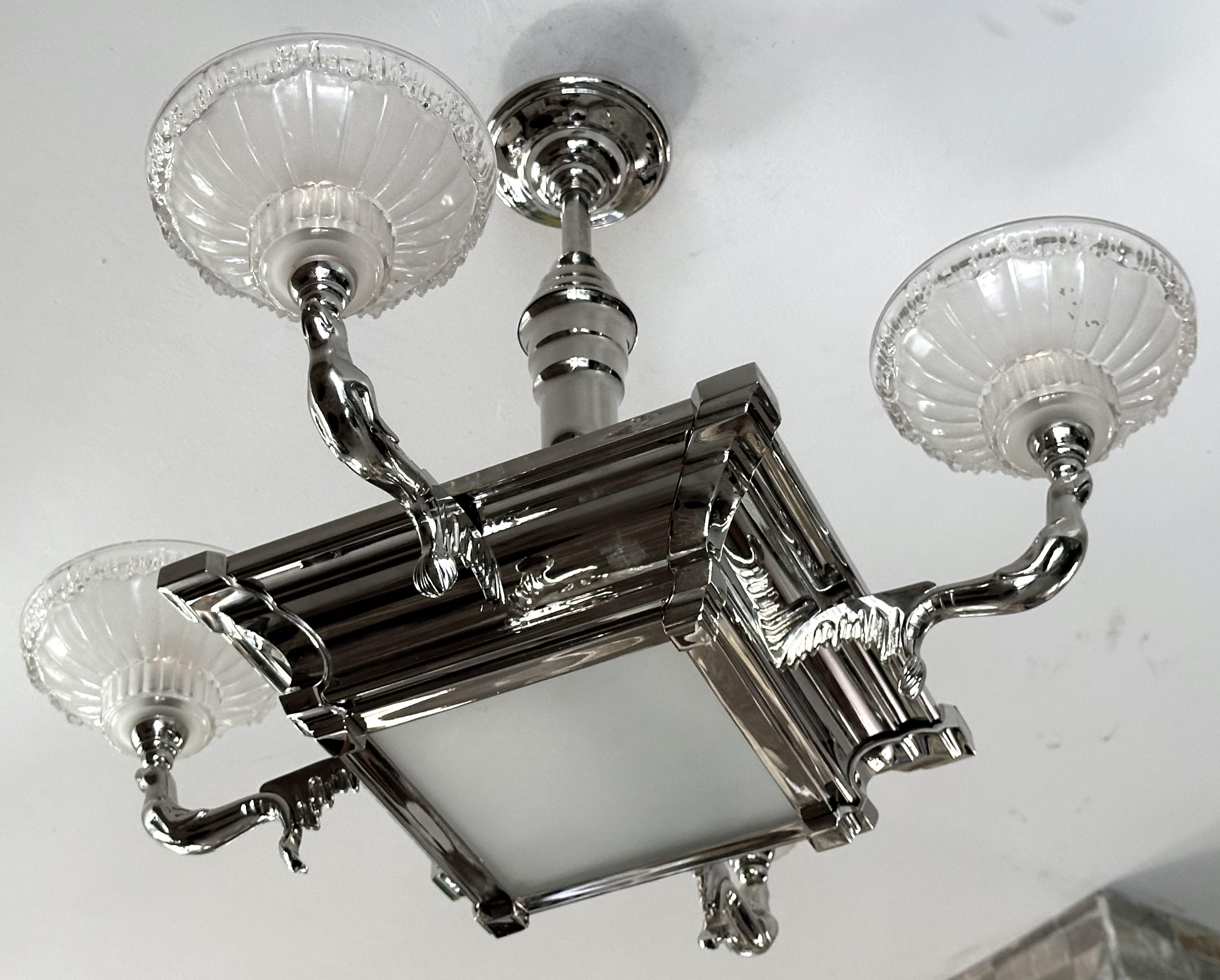 Art Deco Chandelier Seals Boris Lacroix for Petitot, France 1935 For Sale 6
