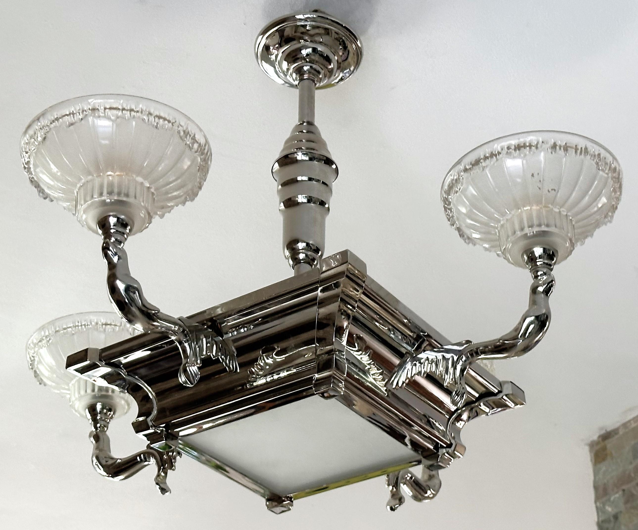 Art Deco Chandelier Seals Boris Lacroix for Petitot, France 1935 For Sale 12