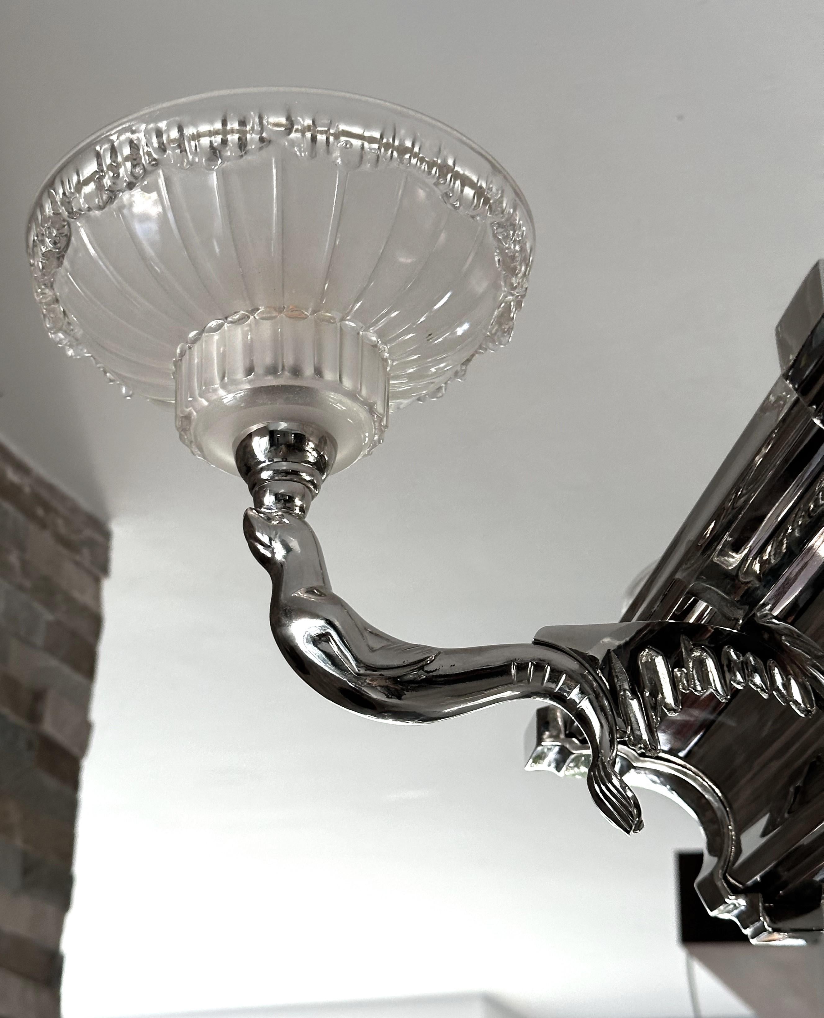 Art Deco Chandelier Seals Boris Lacroix for Petitot, France 1935 For Sale 1
