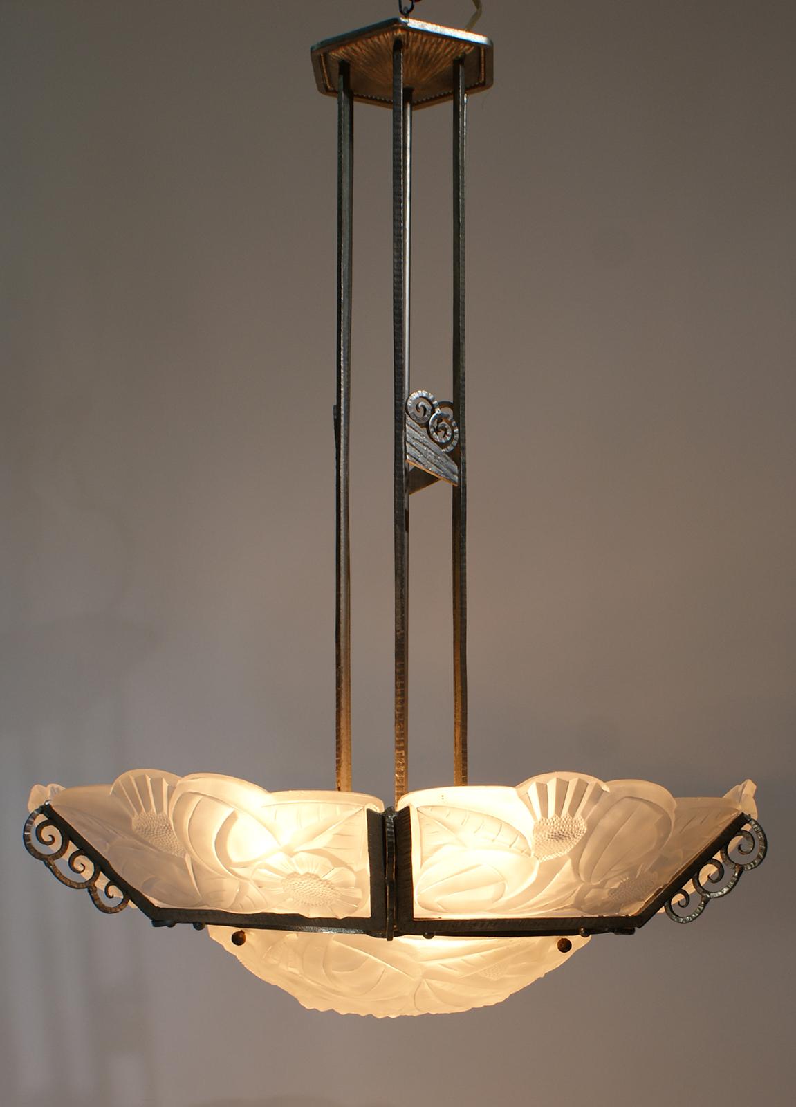 French Art Deco Chandelier Signed Degué For Sale 1