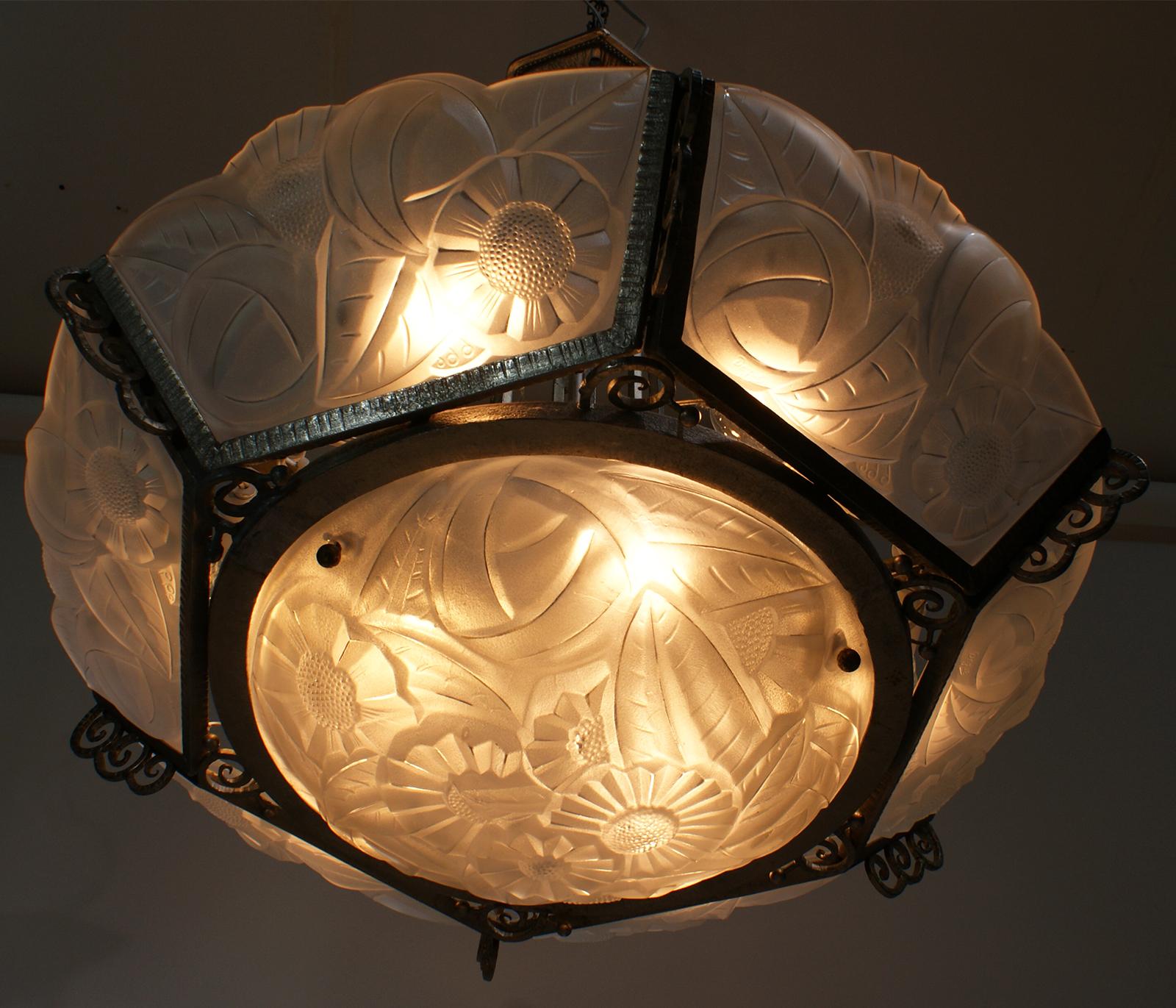 French Art Deco Chandelier Signed Degué For Sale 2