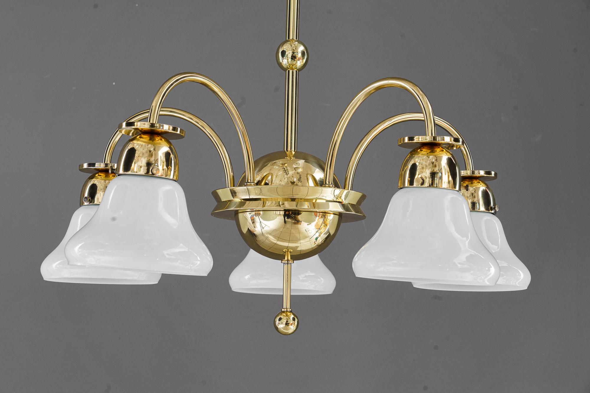Art Deco chandelier vienna aroumd 1920s In Good Condition For Sale In Wien, AT