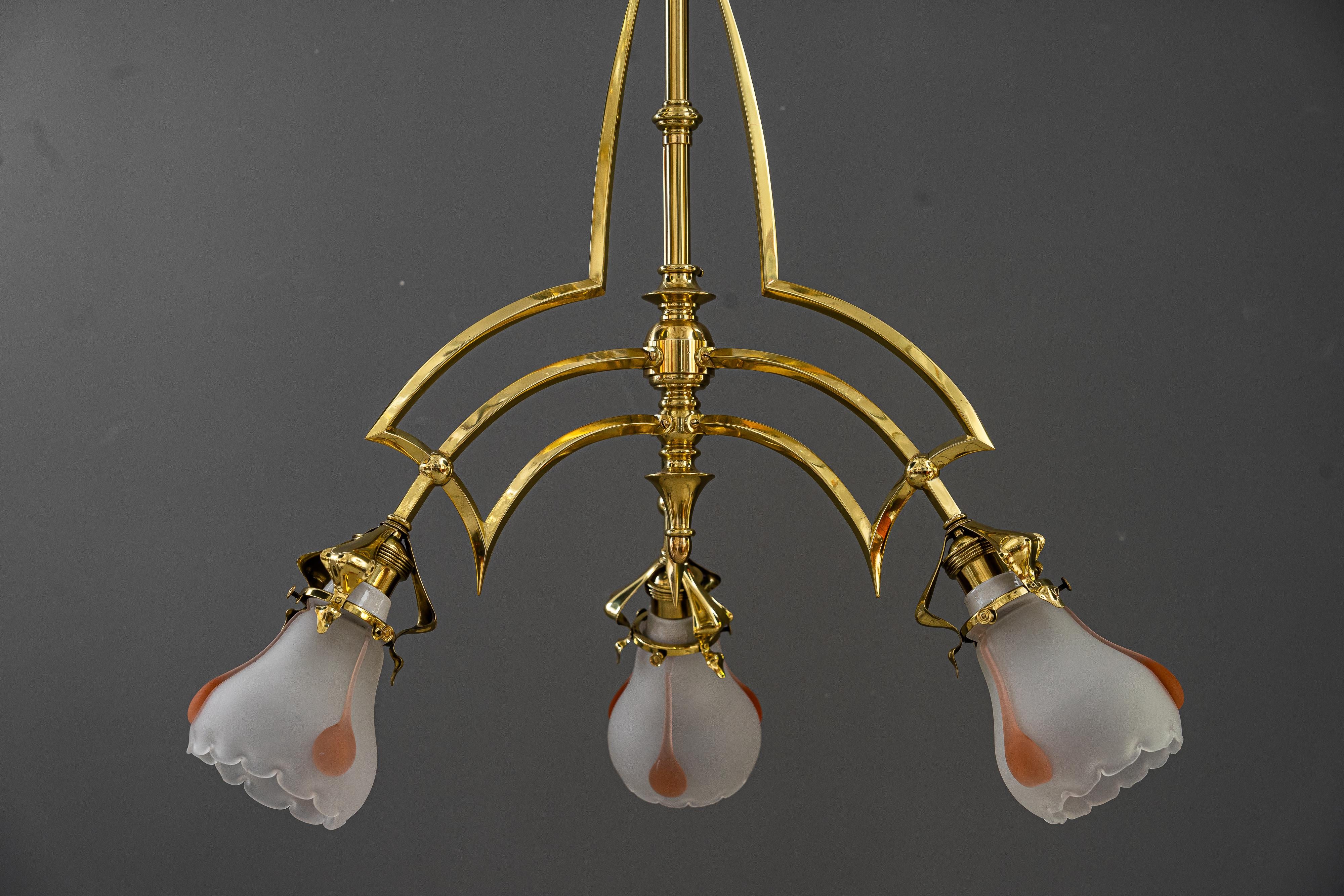 Art Deco Chandelier Vienna with Glass Shades Around 1920s
Brass parts polished and stove enamelled
Beautiful old original glass shades.

