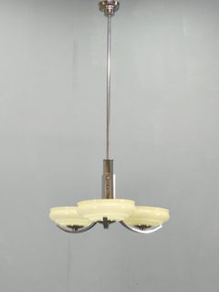 Lampadario Art Déco con paralumi in vetro color champagne, Cecoslovacchia, anni '30