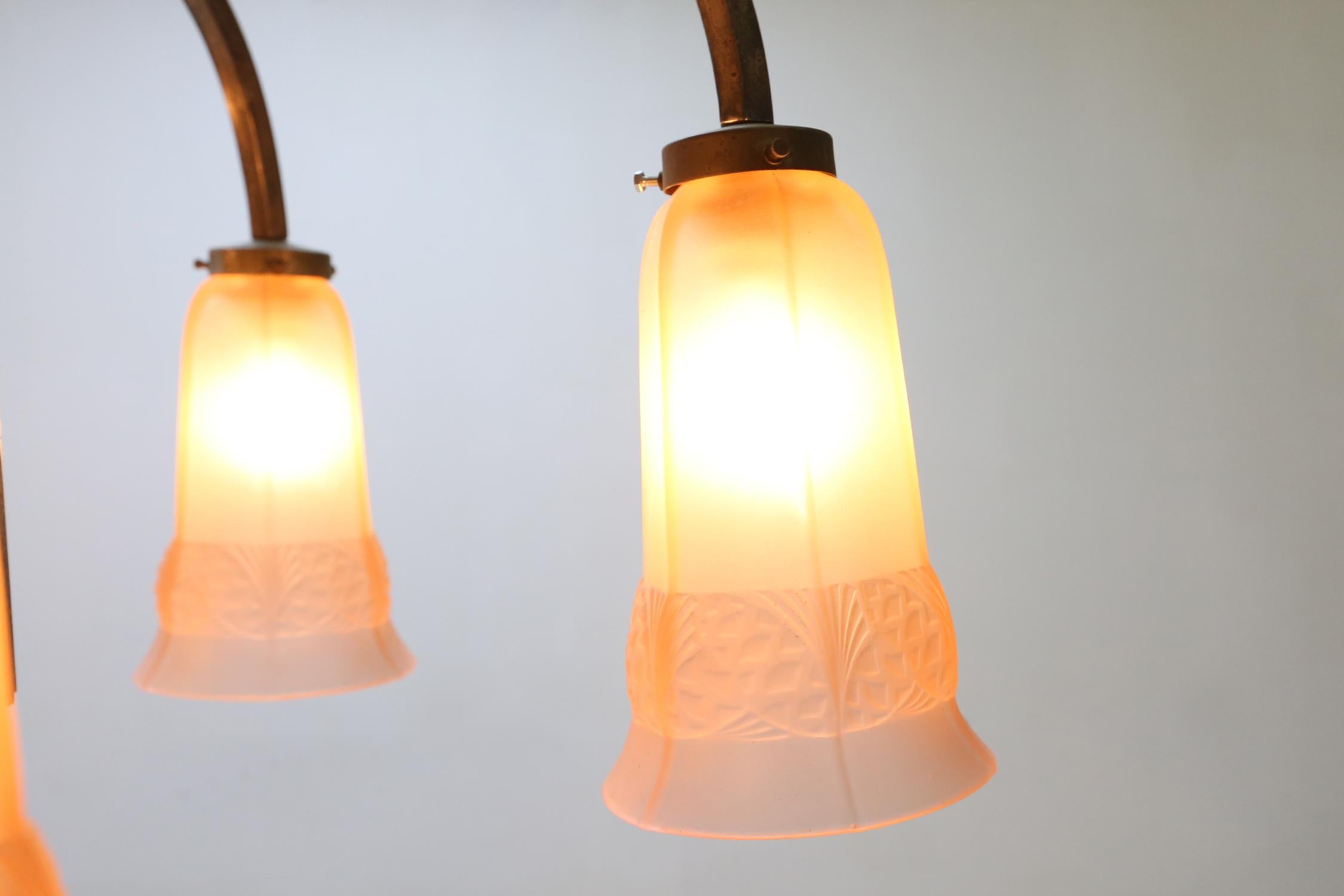 Etched Art Deco chandelier with etched pink glass shades, Belgium 1930s For Sale