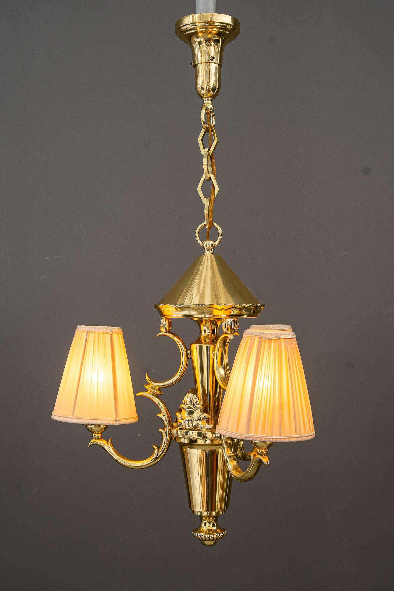Art Deco Kronleuchter mit Stoffschirmen wien um 1920s im Angebot 4