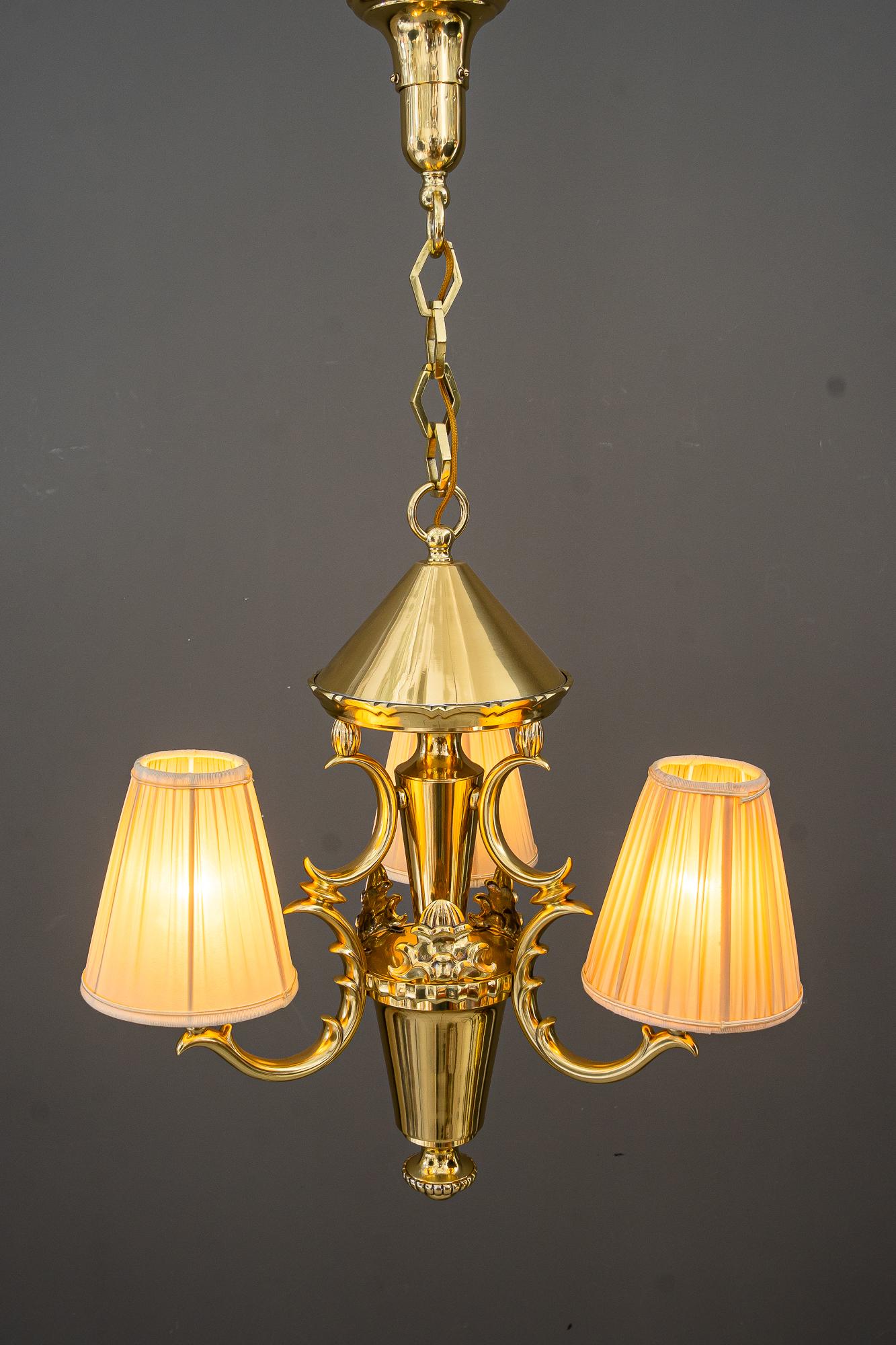 Art Deco Kronleuchter mit Stoffschirmen wien um 1920s im Angebot 7