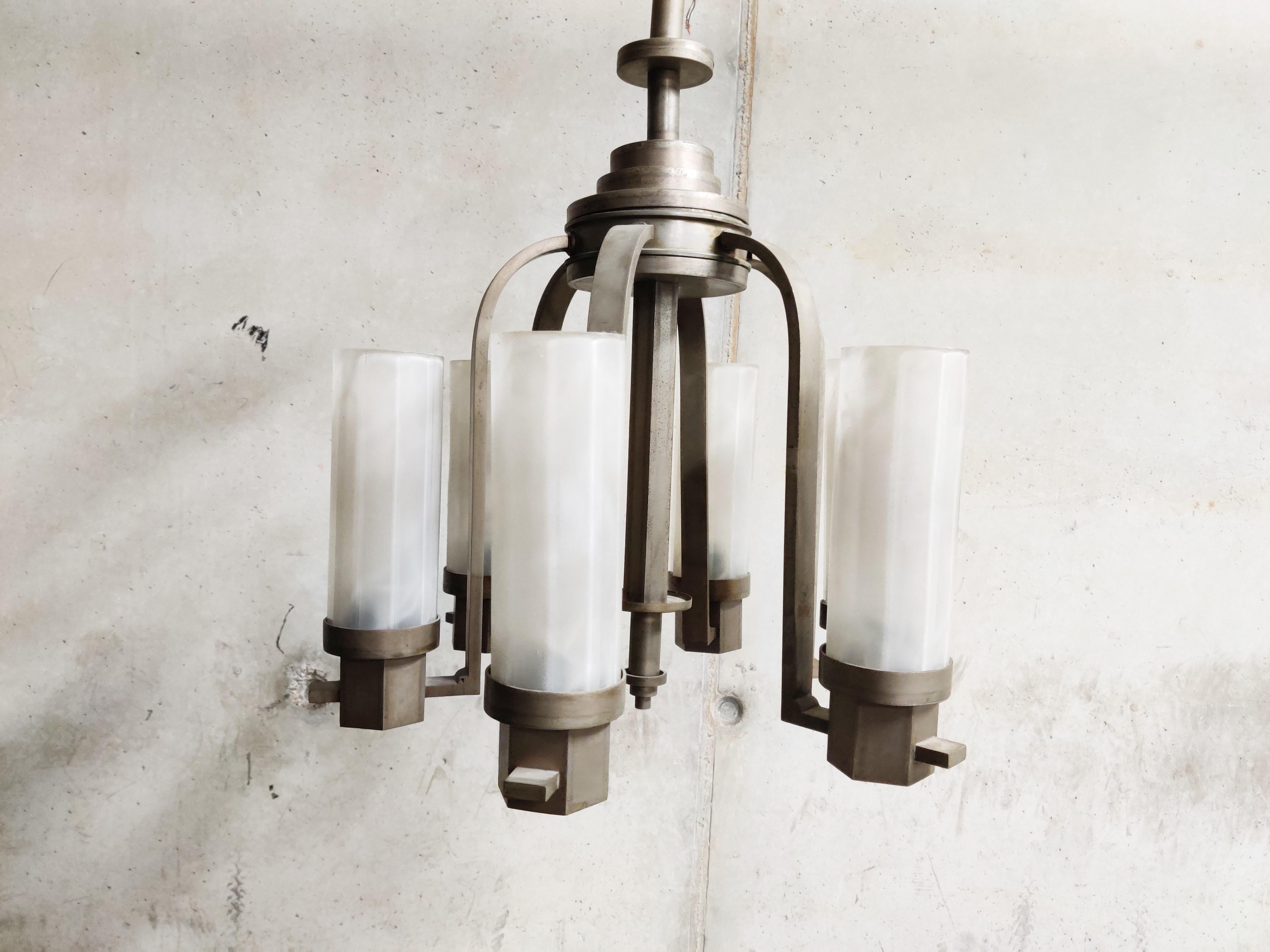 Art Deco Chandelier with Frosted Glass Lamp Shades, 1930s In Good Condition In HEVERLEE, BE