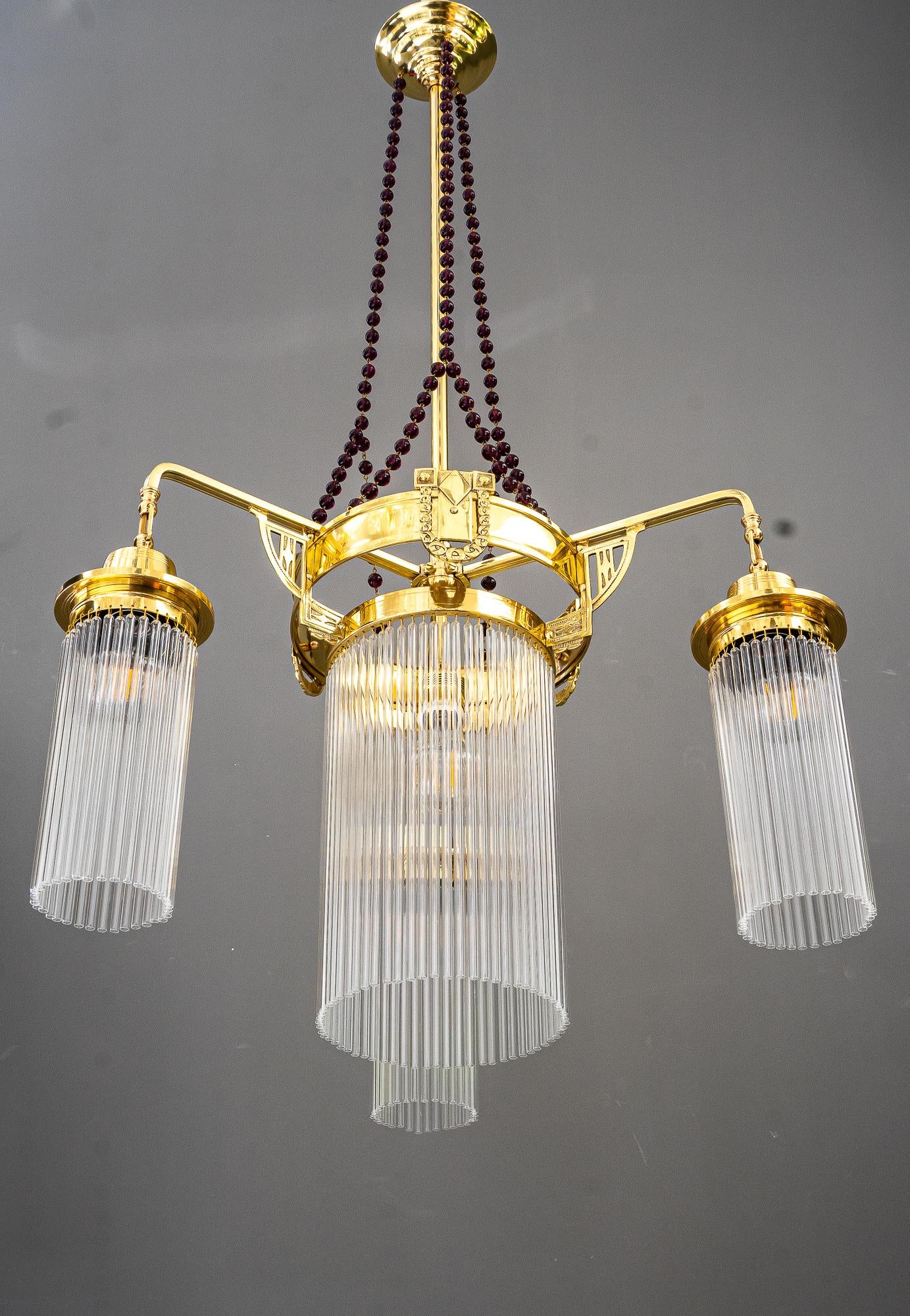 Art Deco Kronleuchter mit original hängenden Glaskugeln Wien um 1920er Jahre im Angebot 6