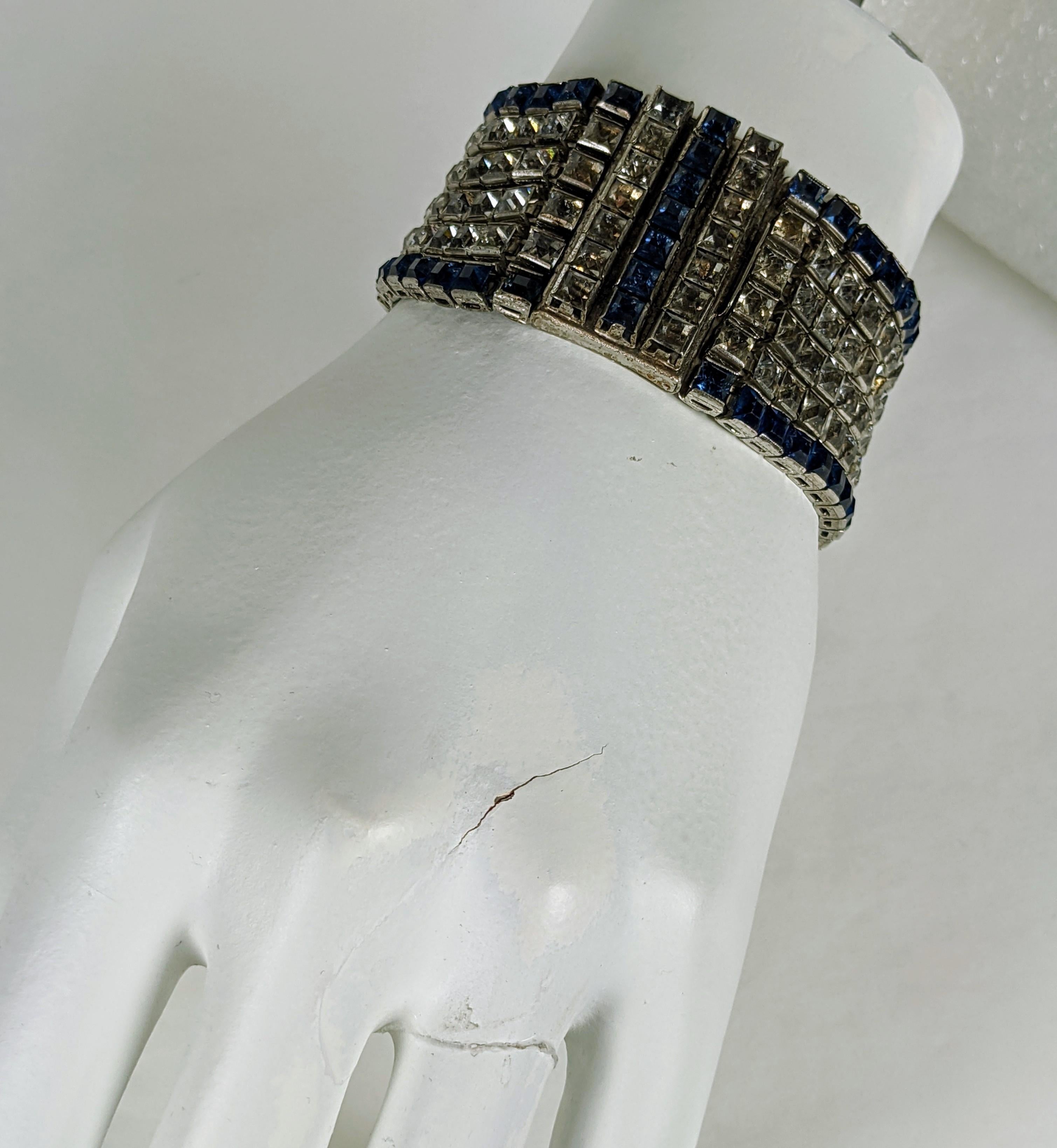 Breites Art-Déco-Armband mit Kanalfassung im Angebot 4