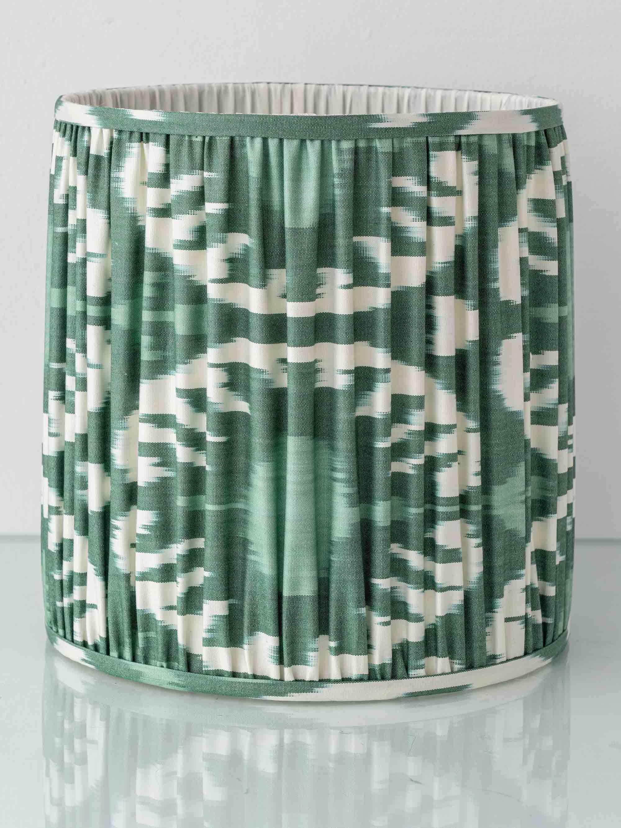 Art Deco Charles Catteau Boch Frères Ananas Tischlampe, New Silk Ikat Shade im Angebot 2