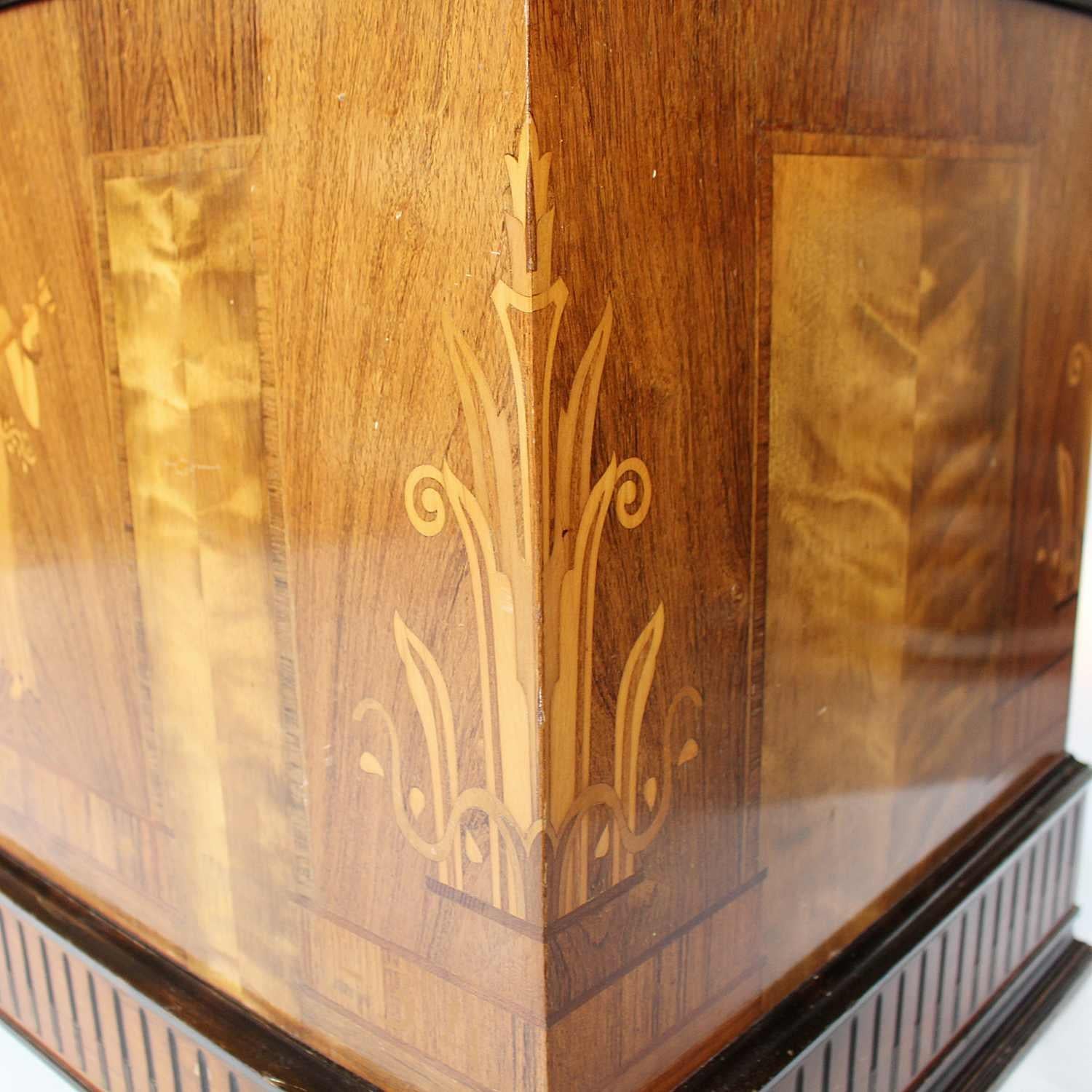 Art Deco Chest In Good Condition In Forest Row, East Sussex