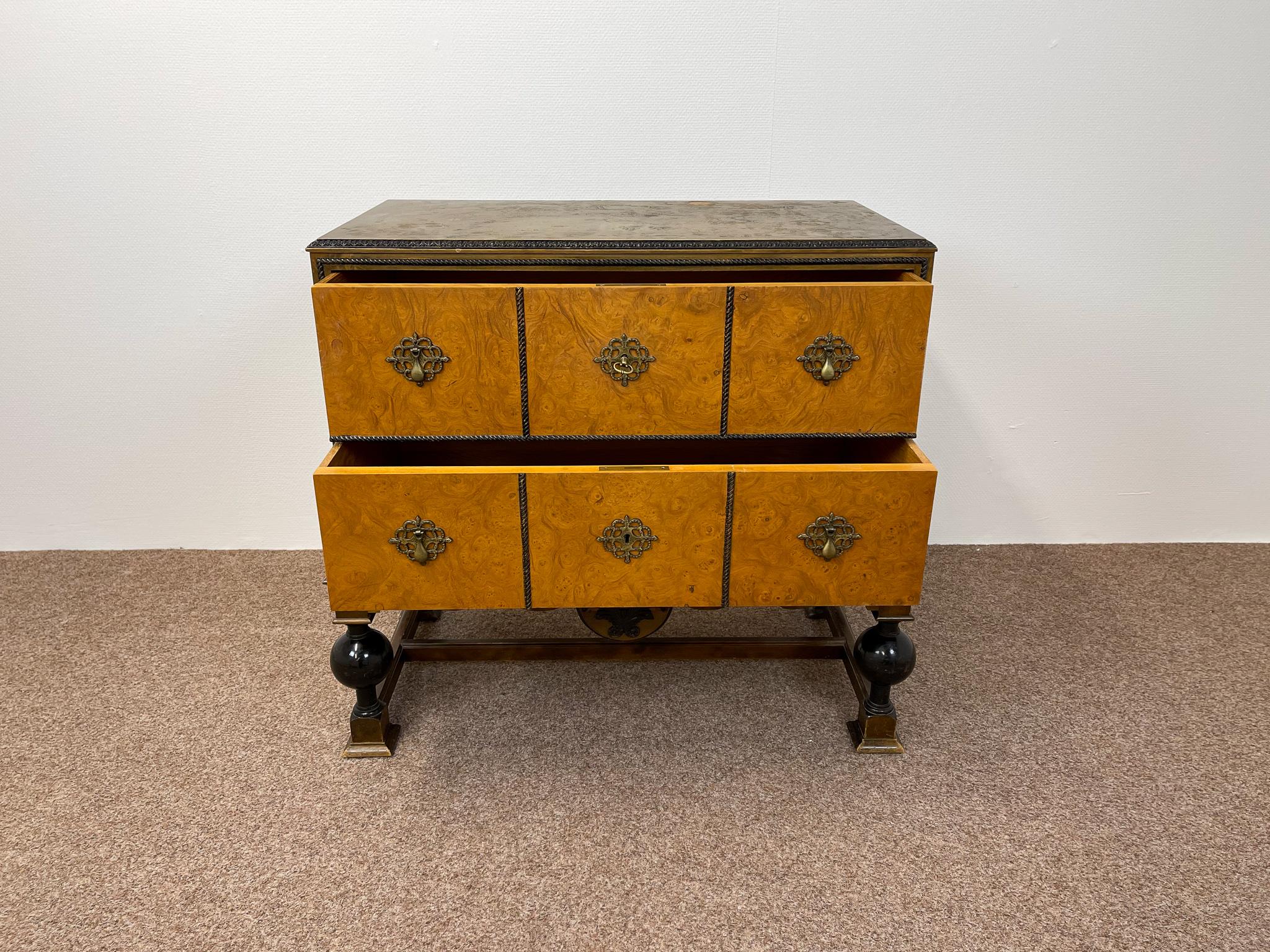 Art Deco Chest of Drawers Attributed to Carl Malmsten, Sweden, 1920s For Sale 7