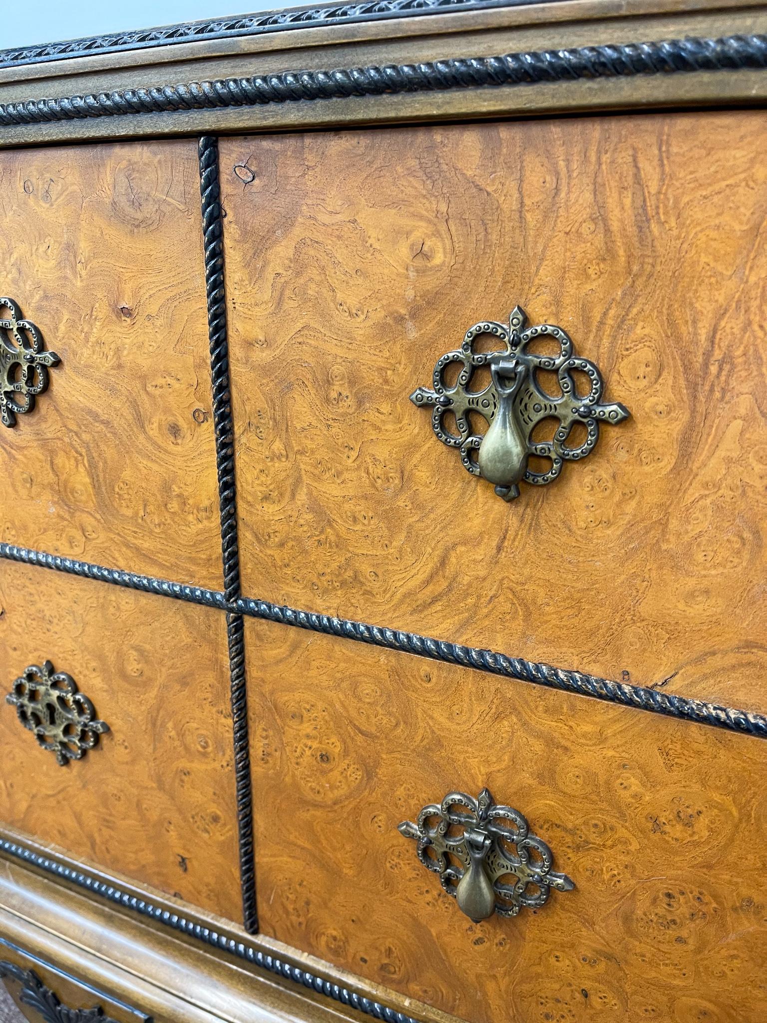 Art Deco Chest of Drawers Attributed to Carl Malmsten, Sweden, 1920s For Sale 2