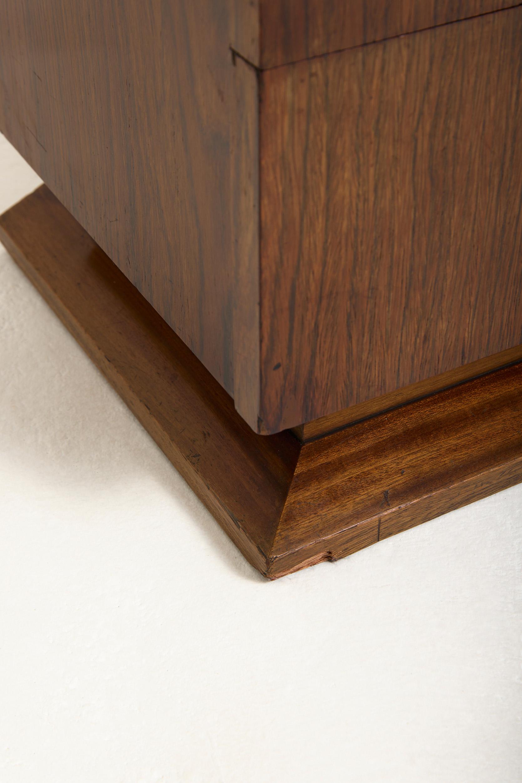 Art Deco Kommode im Angebot 5