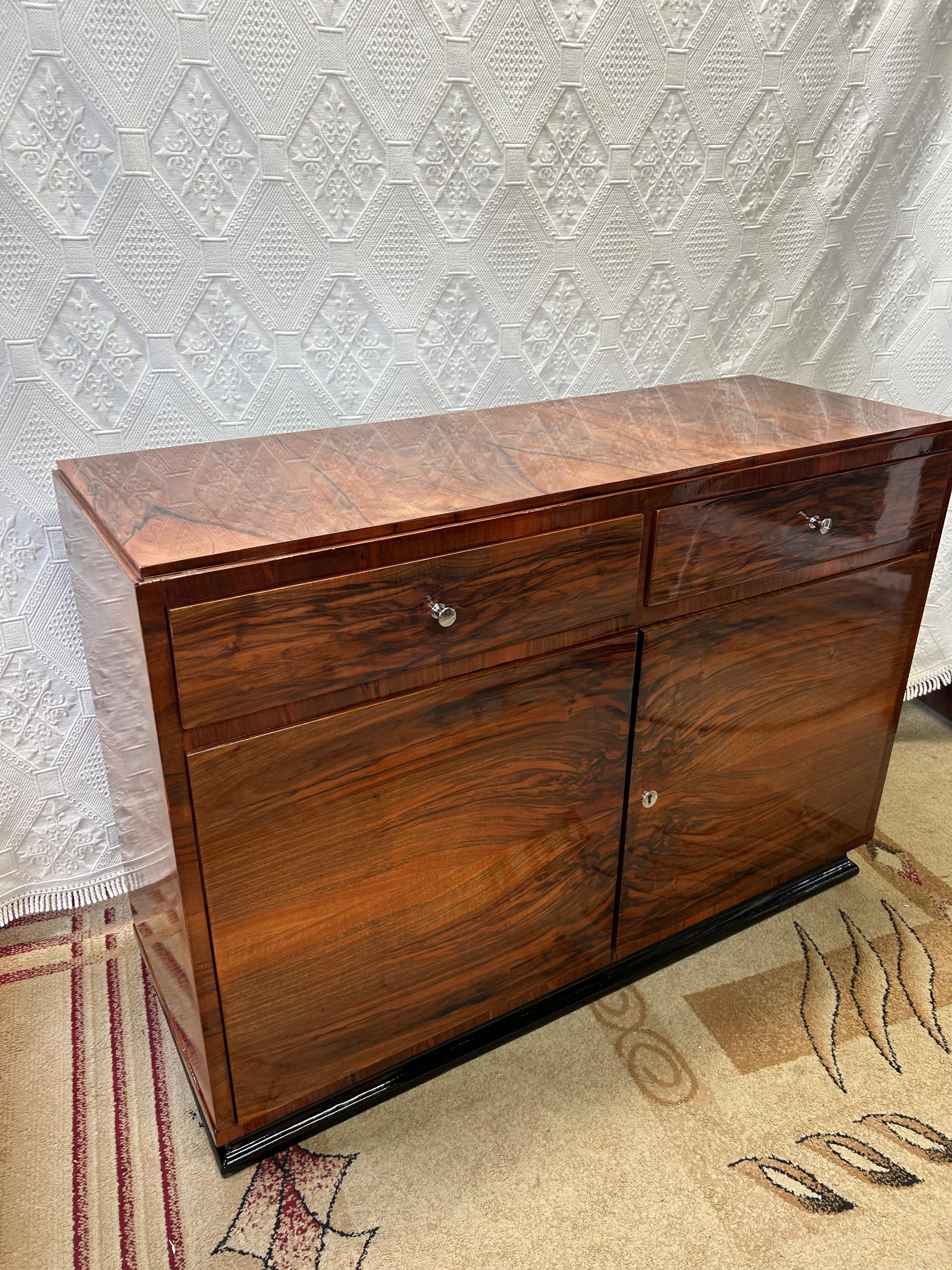 Ceco Cassettiera Art Deco in vendita