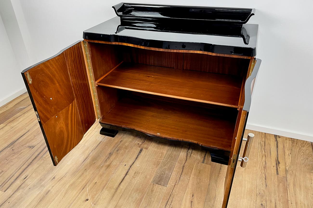 Art Deco Chest of Drawers from Germany around 1930 in Black Highgloss and Walnut 2