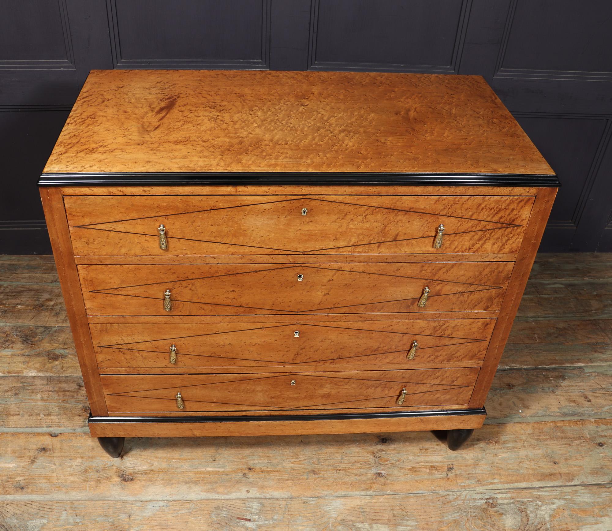 Mid-20th Century Art Deco Chest of Drawers in Birds Eye Maple